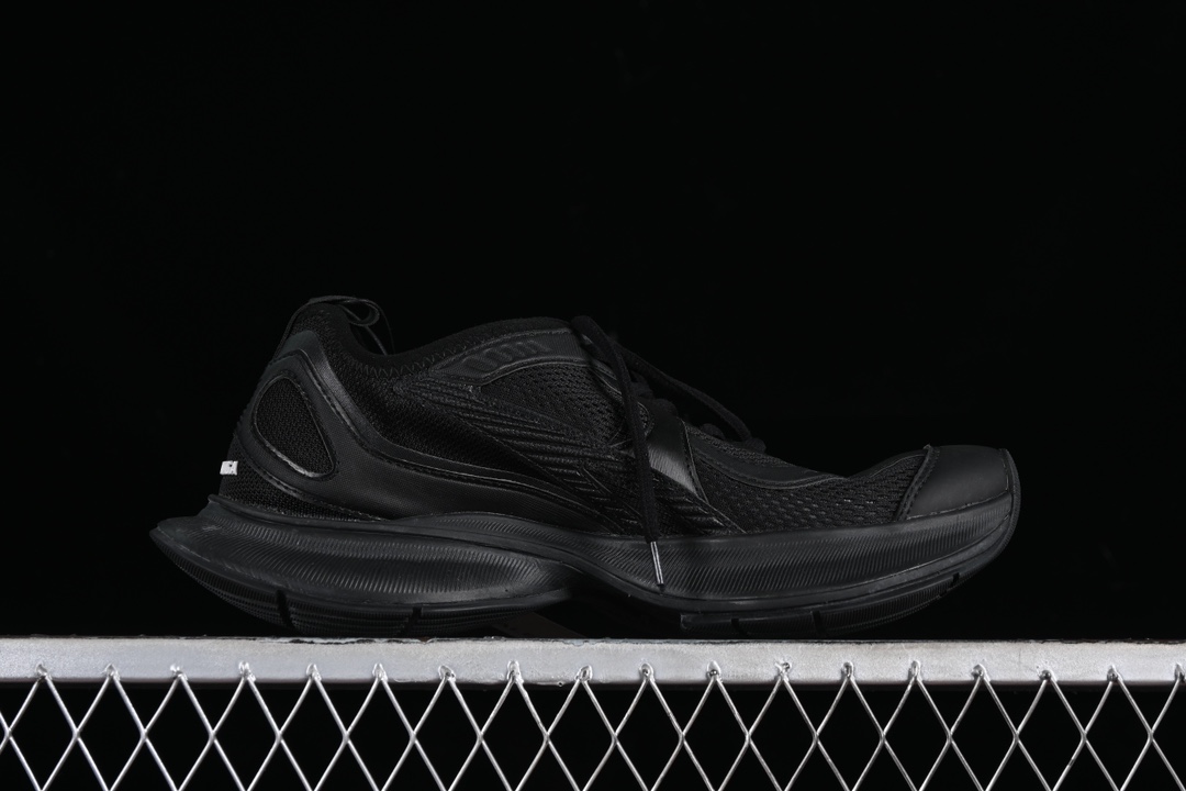 💰360纯原
 Balenciaga Circuit 巴黎世家 超轻做旧印花圆头时尚潮流休闲鞋 WFLGY1000
尺码：35 36 37 38 39 40 41 42 43 44 45 46 HCD4
