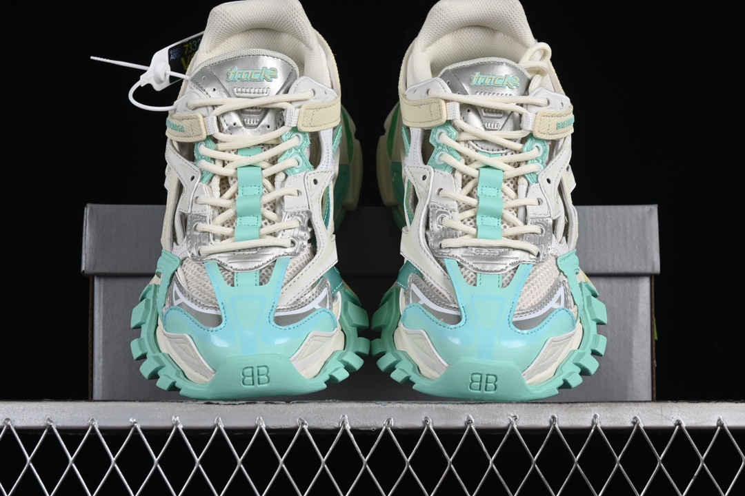 💰560纯原
Balenciaga Track.2 4.0 巴黎世家四代潮流跑鞋 W3AE23911
尺码：35 36 37 38 39 40 41 42 43 44 45 46 3.E5