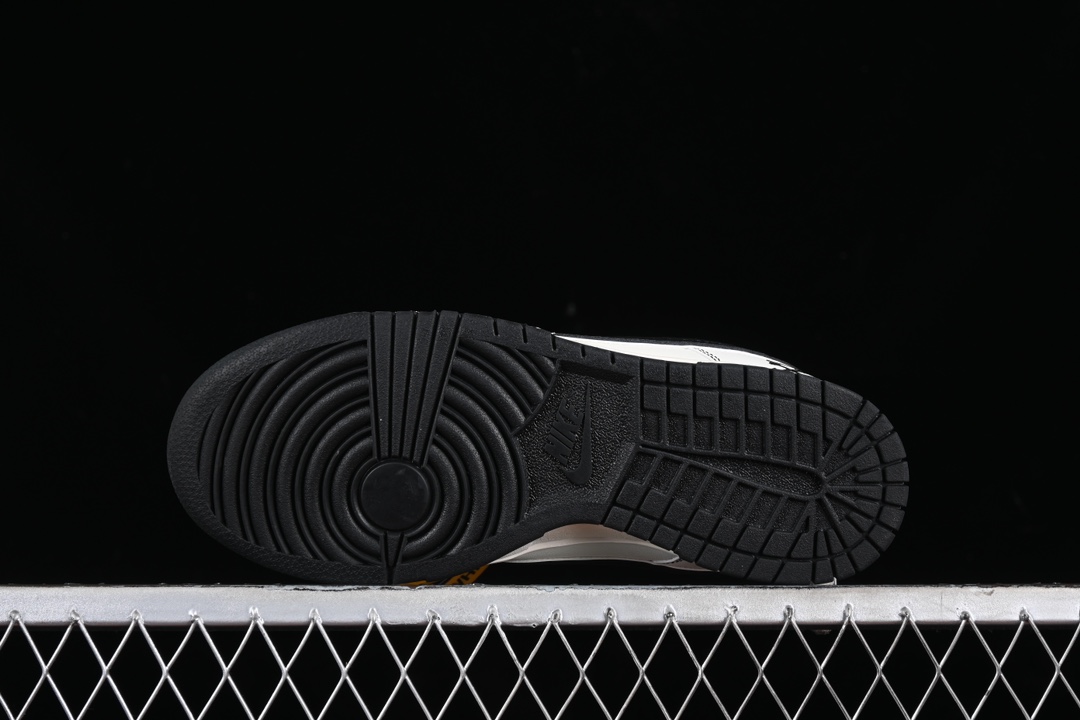 💰280公司级💰360纯原
Nk SB Dunk Low OFF-WHITE联名-米黑勾 周年高端定制 低帮休闲板鞋 DJ2024-003
#定制鞋盒 大厂纯原品质出货 超高清洁度 皮料切割干净无任何毛边 细节完美
尺码:36 36.5 37.5 38 38.5 39 40 40.5 41 42 42.5 43 44 44.5 45 9.E5