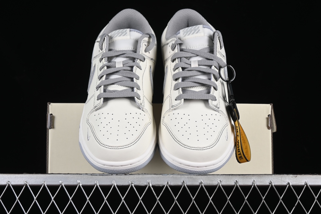 💰280公司级💰360纯原
Nk SB Dunk Low OFF-WHITE联名-米白灰勾 周年高端定制 低帮休闲板鞋 DJ2024-001
#定制鞋盒 大厂纯原品质出货 超高清洁度 皮料切割干净无任何毛边 细节完美
尺码:36 36.5 37.5 38 38.5 39 40 40.5 41 42 42.5 43 44 44.5 45 9.E5