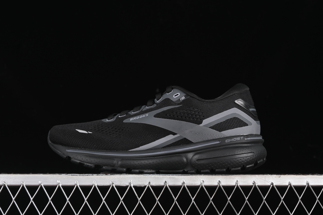 💰240纯原
Brooks Ghost 15 布鲁克斯 追岚23系列低帮透气缓震支撑休闲运动慢跑鞋 1103931D020
#采用改进工程空气网眼组合热熔工艺 鞋面材质搭载DNA LOFT V2密度泡棉缓震系统 中底外置防滑耐磨橡胶底片 回归个性化跑姿
尺码:40 40.5 41 42 42.5 43 44 44.5 45 FYD4