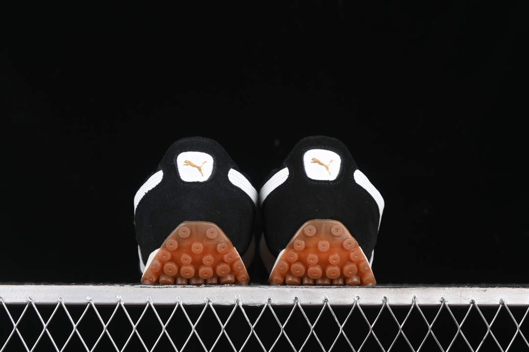 💰190纯原
Puma Easy Rider Vintage 彪马舒适简约耐磨透气低帮休闲板鞋 399028-10
尺码：36 37 37.5 38 38.5 39 40 40.5 41 42 42.5 43 44 44.5 45 N.C3