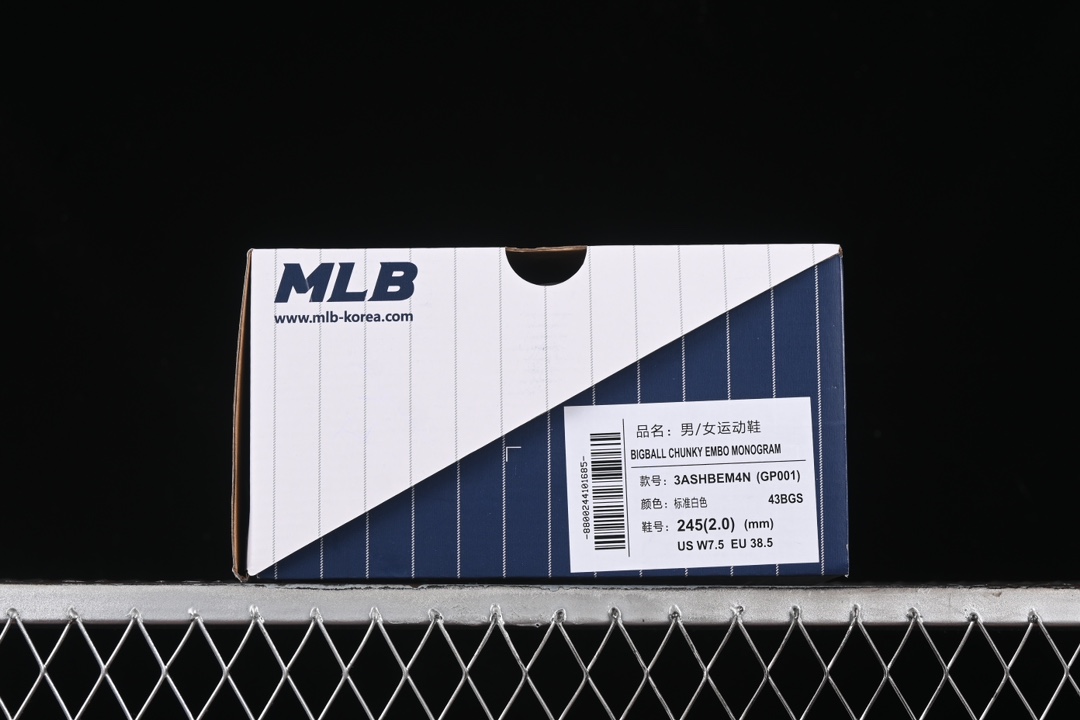 💰170真标💰200公司级💰240纯原
NY MLB Bigball Chunky Embo Monogram 纽约洋基队 增高厚底休闲凉鞋 3ASHBEM4N43BGS
尺码:35 36 36.5 37.5 38 38.5 39 40 40.5 41 42 42.5 43 44 44.5 45 FYC3