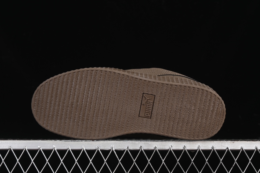 💰220纯原
Fenty x Puma Creeper Phatty 彪马舒适简约耐磨透气低帮休闲板鞋 399866-01
尺码:36 37 37.5 38 38.5 39 40 40.5 41 42 42.5 43 44 44.5 45 AJC3