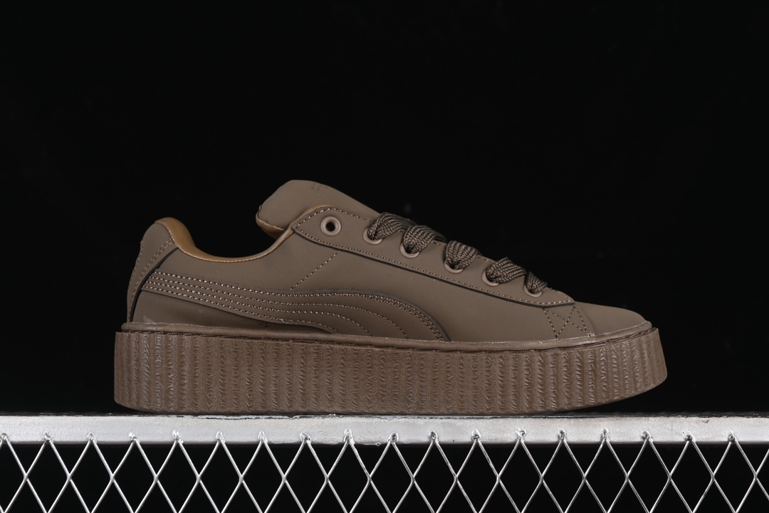 💰220纯原
Fenty x Puma Creeper Phatty 彪马舒适简约耐磨透气低帮休闲板鞋 399866-01
尺码:36 37 37.5 38 38.5 39 40 40.5 41 42 42.5 43 44 44.5 45 AJC3