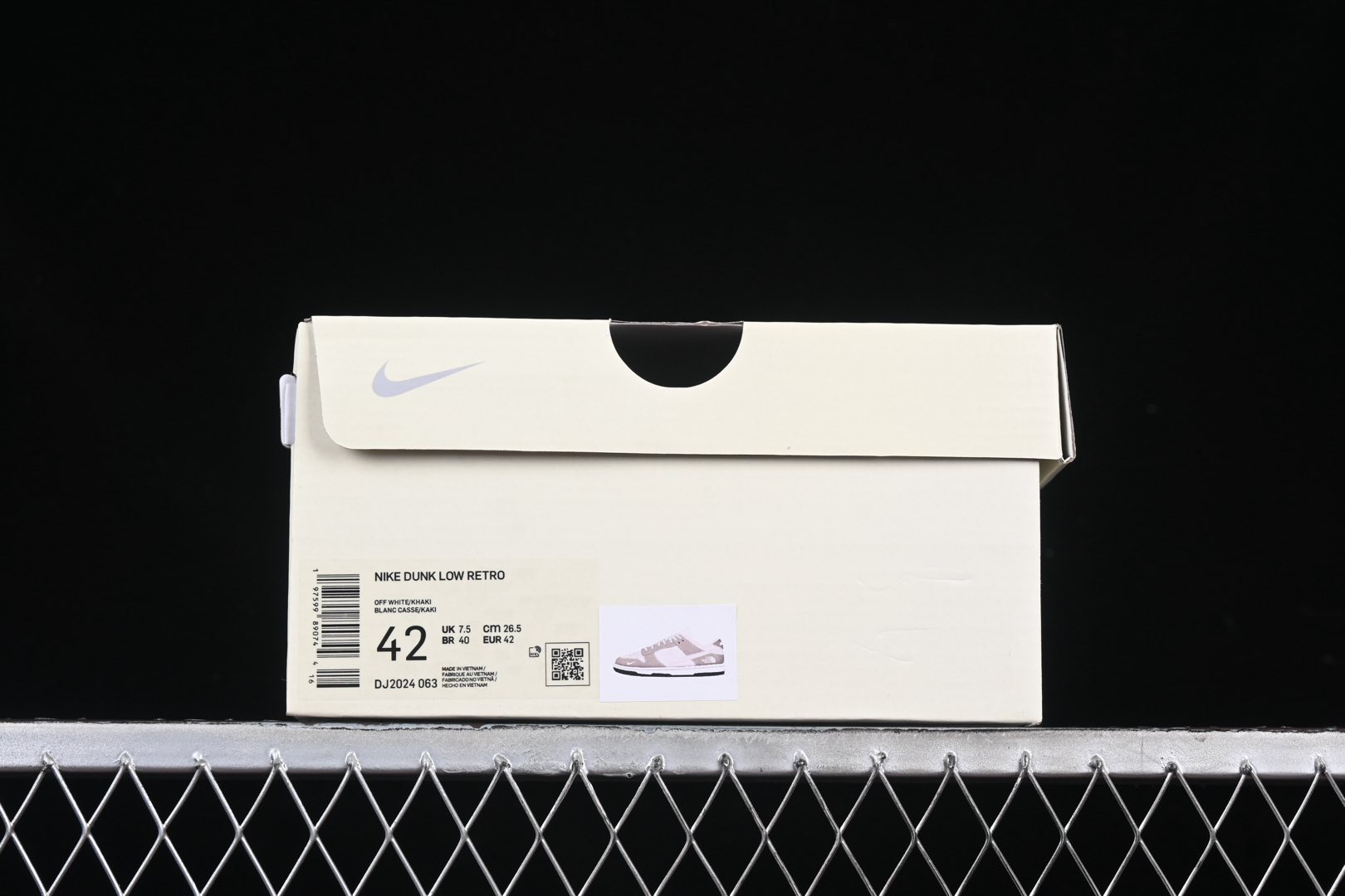💰300公司级💰360纯原
Nk SB Dunk Low 北面名 猪八白勾 周年高端定制 低帮休闲板鞋 DJ2024-063
#定制鞋盒 大厂纯原品质出货 超高清洁度 皮料切割干净无任何毛边 细节完美
尺码:36 36.5 37.5 38 38.5 39 40 40.5 41 42 42.5 43 44 44.5 45 9.E5