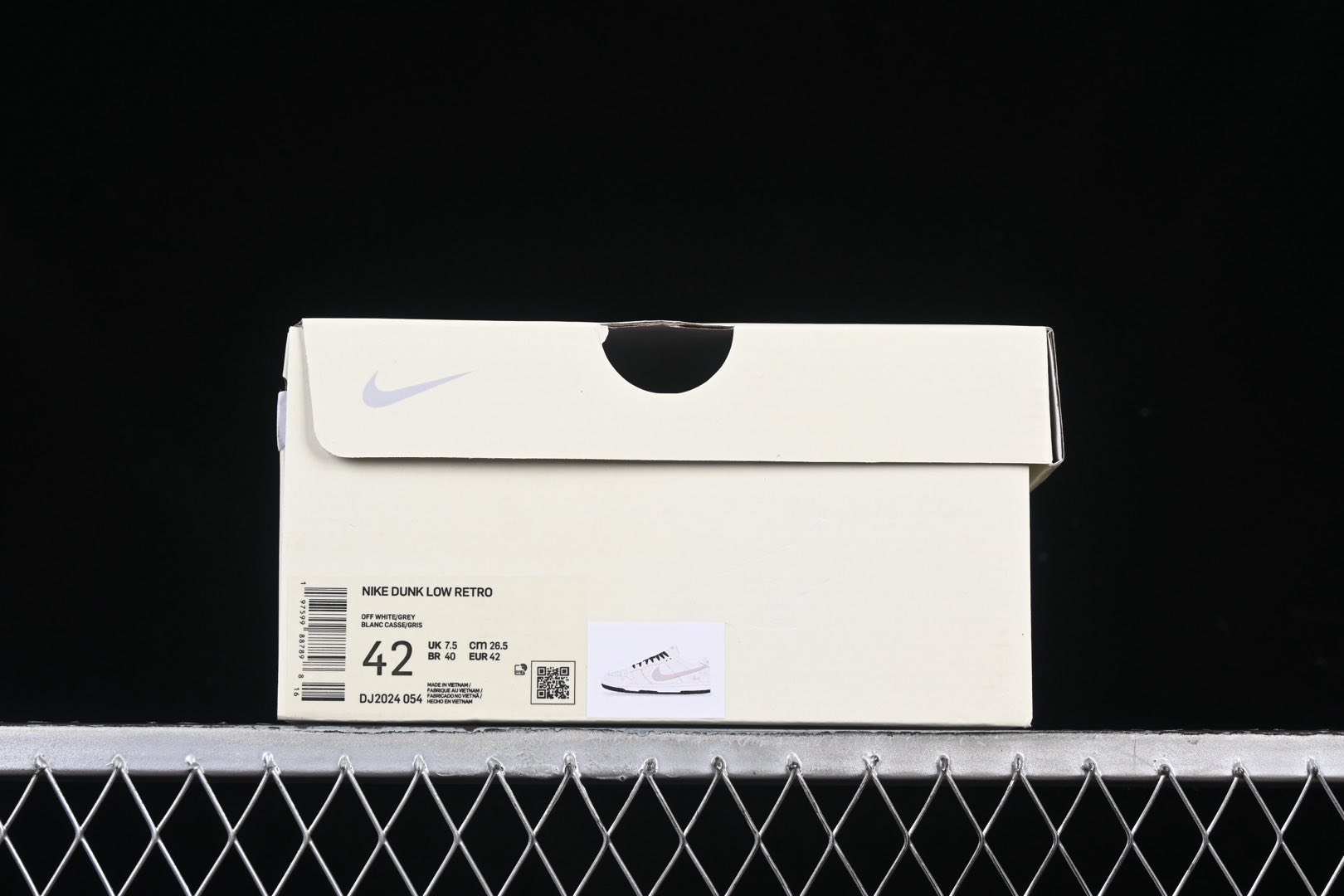 💰300公司级💰360纯原
Nk SB Dunk Low 斯图西联名 弹幕刺绣灰勾 周年高端定制 低帮休闲板鞋 DJ2024-054
#定制鞋盒 大厂纯原品质出货 超高清洁度 皮料切割干净无任何毛边 细节完美
尺码:36 36.5 37.5 38 38.5 39 40 40.5 41 42 42.5 43 44 44.5 45 9.E5