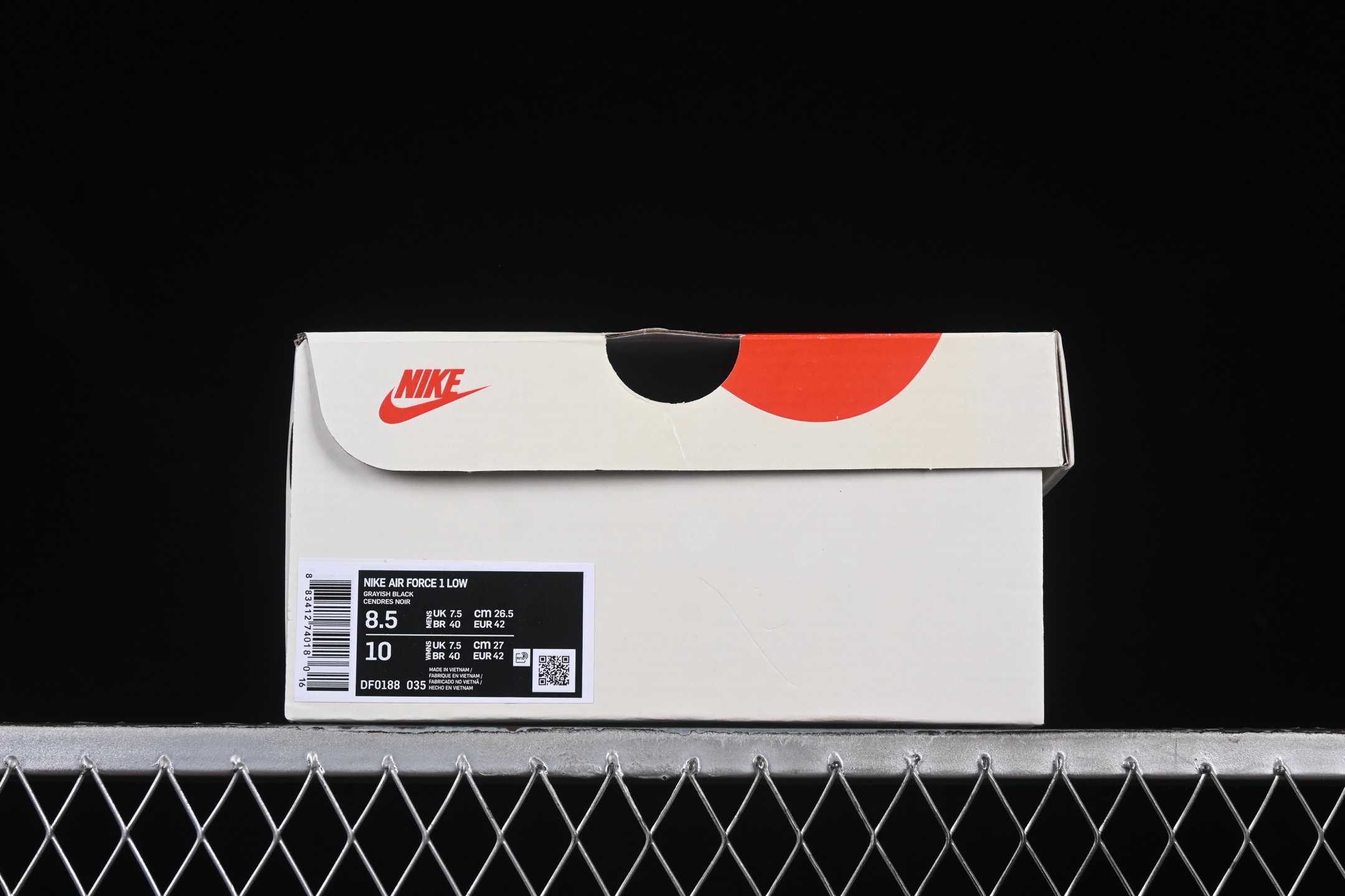 💰300纯原
Nk Air Force 1'07 Low 灰猪八涂鸦 空军一号 低帮休闲板鞋 DF0188-035
#原楦头原纸板 原装鞋盒 定制五金配件 内置全掌气垫 原厂鞋底
尺码:36 36.5 37.5 38 38.5 39 40 40.5 41 42 42.5 43 44 44.5 45 9.D4