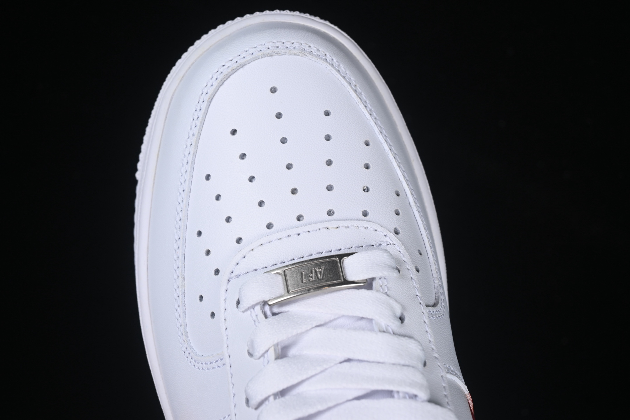 💰300纯原
Nk Air Force 1'07 Low 中华动漫之哪吒闹海 空军一号 低帮休闲板鞋 ZH0316-061
#定制皮料 原厂3D打印 定制鞋盒 原楦原纸板 纯正空军版型 内置全掌气垫
尺码:36 36.5 37.5 38 38.5 39 40 40.5 41 42 42.5 43 44 44.5 45 9.D4