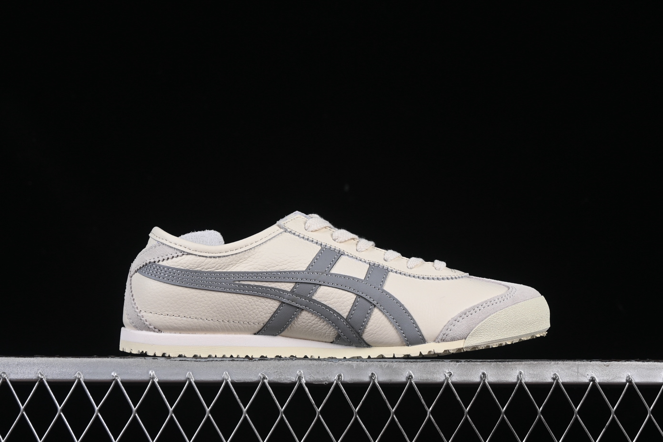  纯原 OnitsukaTiger/鬼塚虎 Mexico 66 全头层皮面低邦休闲跑步鞋 1183B77