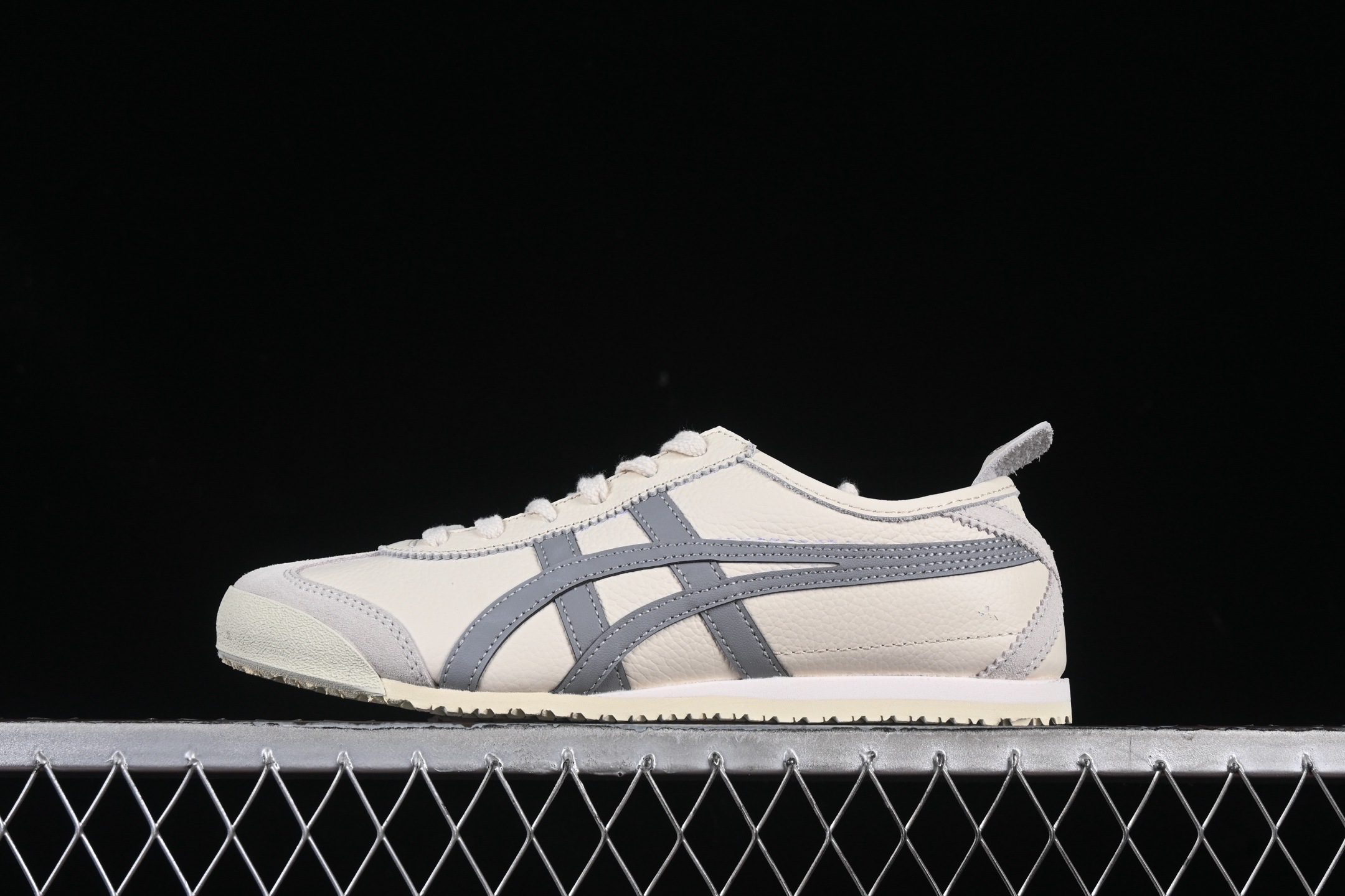  纯原 OnitsukaTiger/鬼塚虎 Mexico 66 全头层皮面低邦休闲跑步鞋 1183B77
