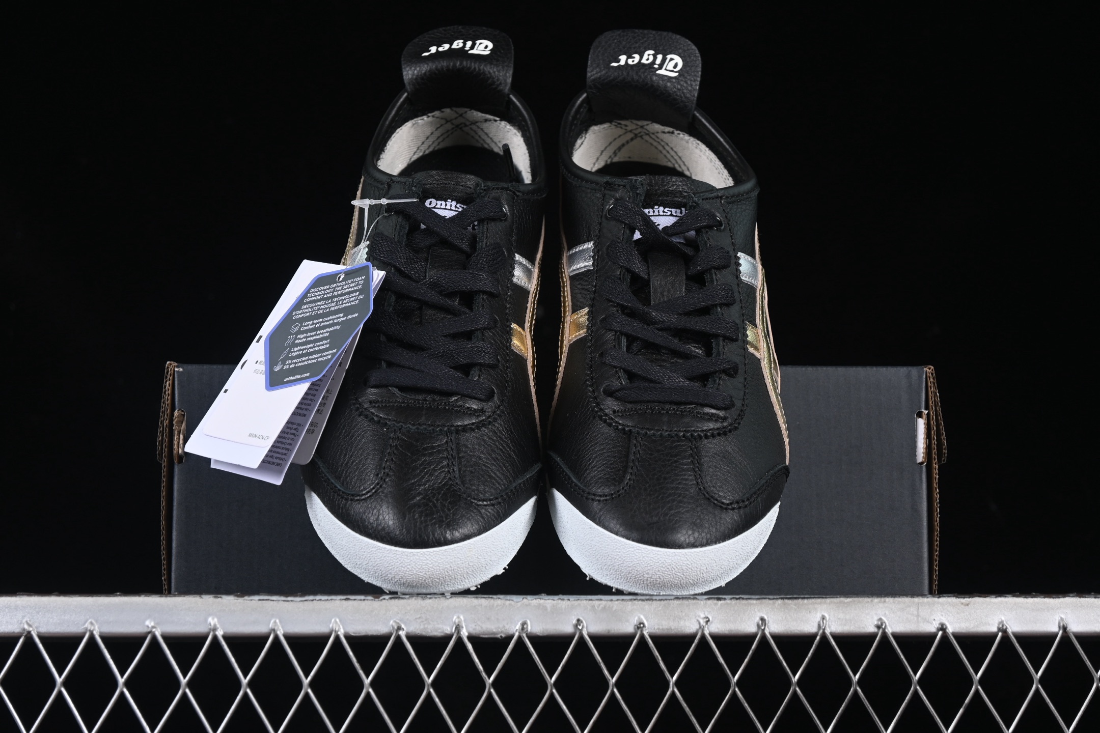  纯原 OnitsukaTiger/鬼塚虎 Mexico 66 全头层皮面低邦休闲跑步鞋 D5V2L-9