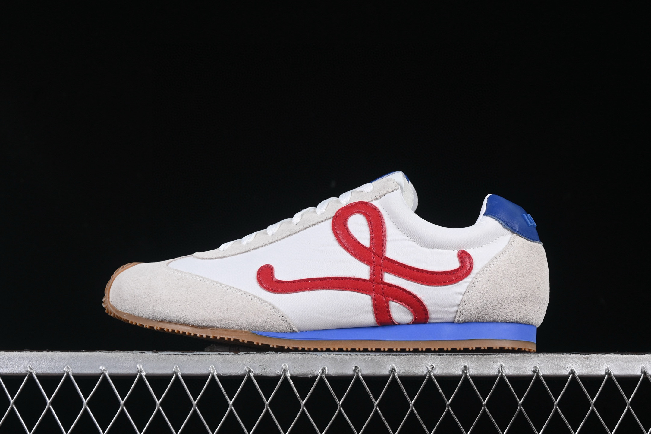 💰280公司级
Loewe Ballet Runner 2.0 Sneakers 罗意威 芭蕾舞2.0系列阿甘复古风德训薄底百搭休闲运动鞋
尺码：35 36 37 38 39 40 41 42 43 44 45 AJD4