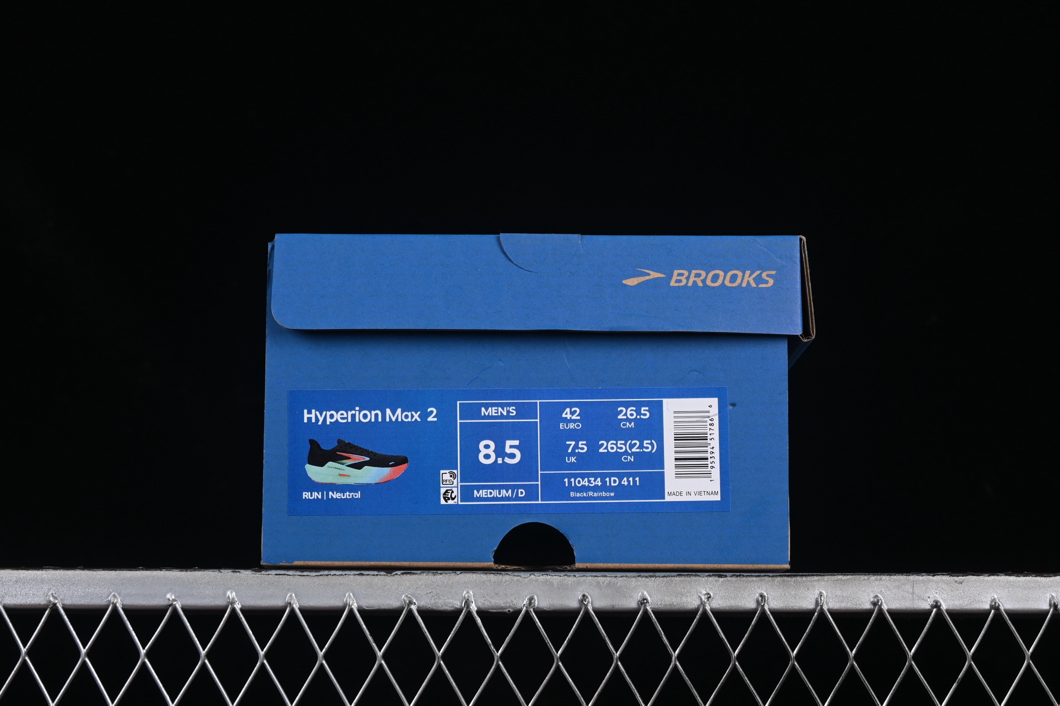 💰240纯原
 Brooks Hyperion Max 2 布鲁克斯 烈风2 减震竞速马拉松专业跑鞋 1104341D411
尺码：40 40.5 41 42 42.5 43 44 44.5 45 J.D4