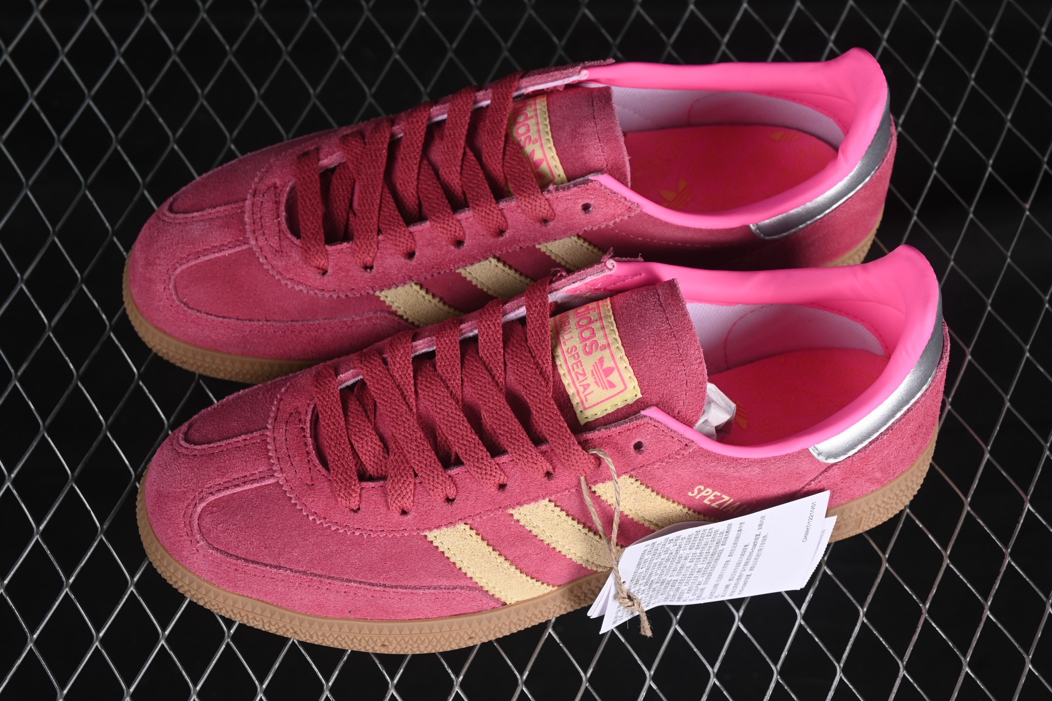 Adidas Handball Spezial JI1407 阿迪达斯经典款复古休闲板鞋尺码：35 36