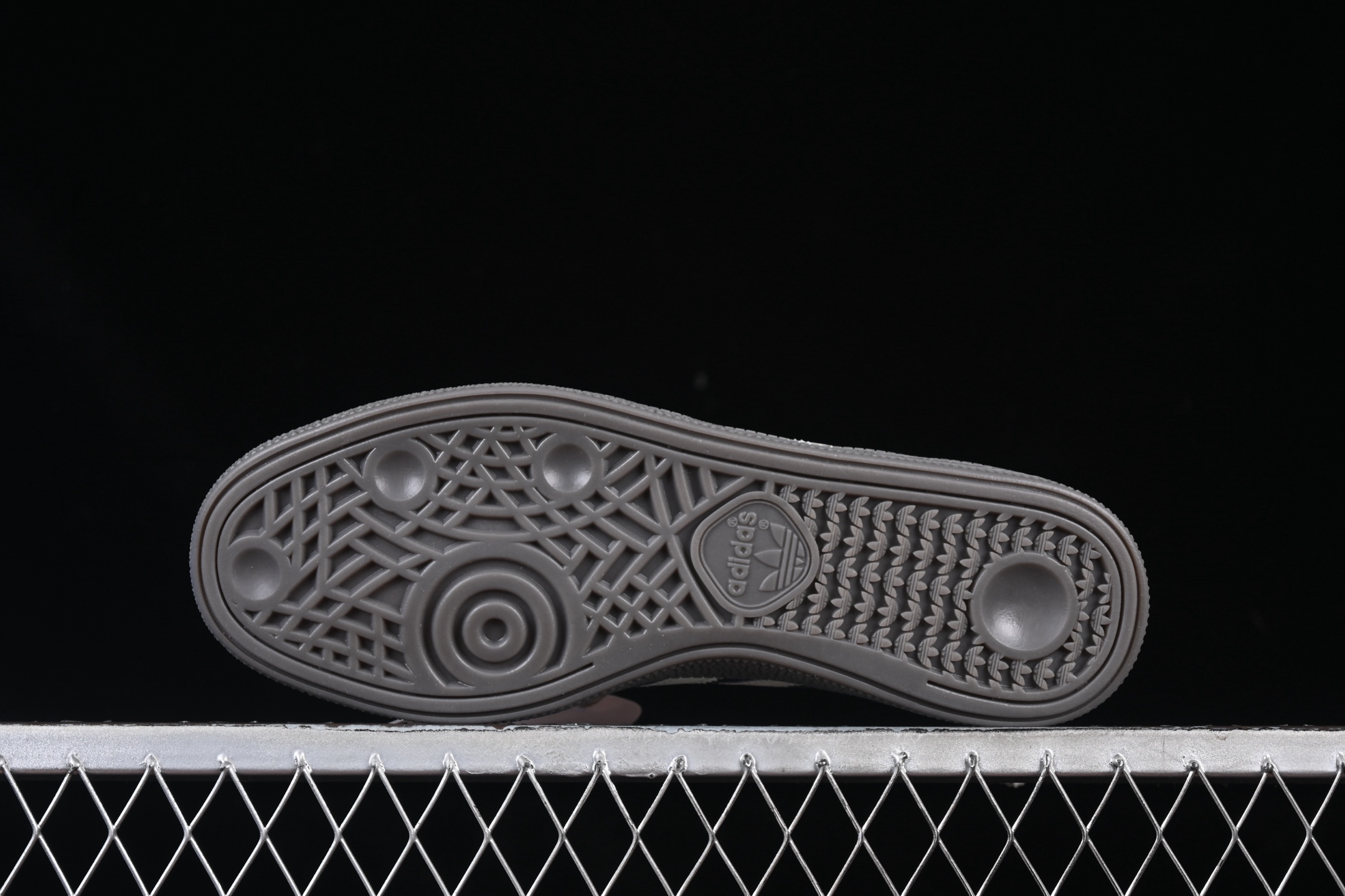 Adidas Handball Spezial IF7087 阿迪达斯经典款复古休闲板鞋尺码：35 36