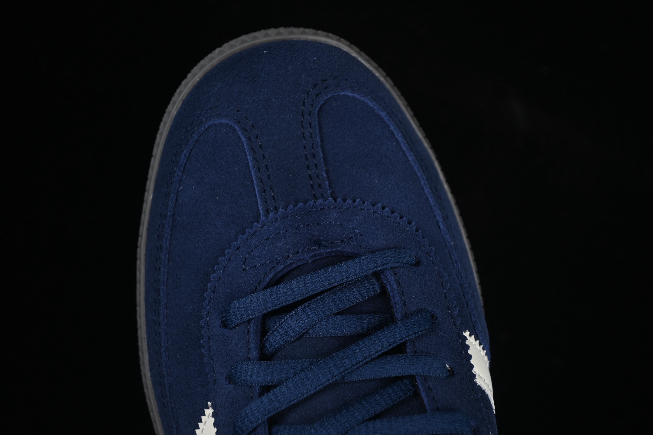 Adidas Handball Spezial IF7087 阿迪达斯经典款复古休闲板鞋尺码：35 36