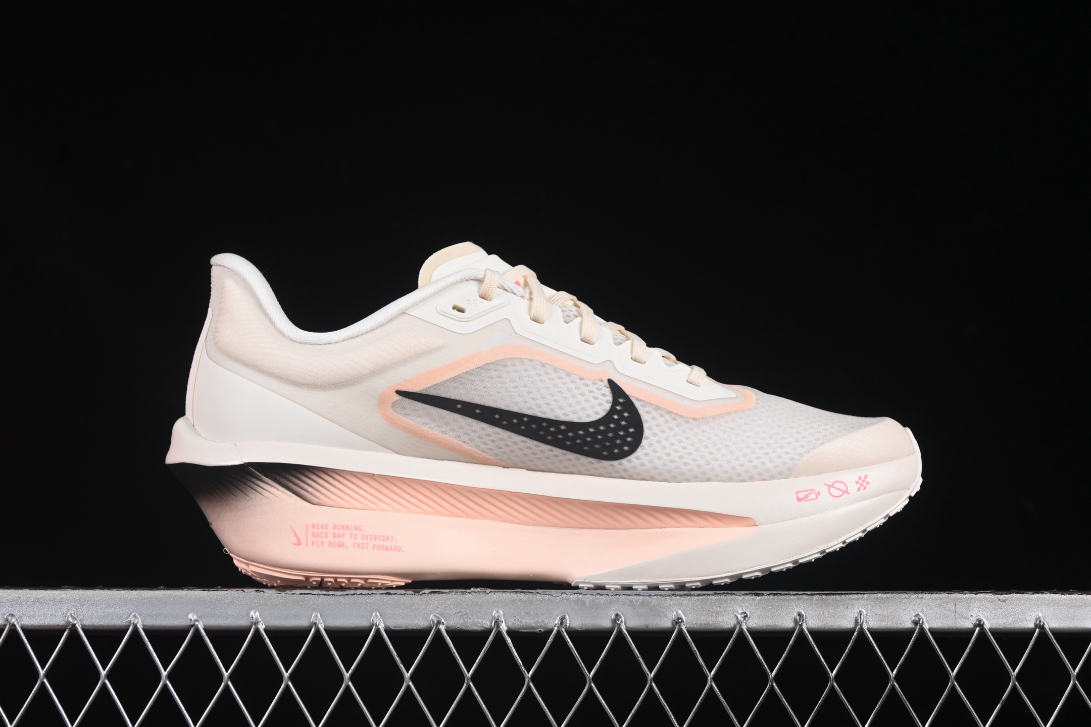 💰260纯原
Nike Zoom Fly 6 耐克超弹轻盈跑步鞋 FN8454-102
#鞋款搭载 Flyknit 材料 打造出众弹性 易于穿脱。采用React技术 轻盈耐穿泡绵打造,铸就出众回弹的顺畅迈步体验。结合内置碳纤维板,塑就柔韧灵活的迈步体验。
尺码:36 36.5 37.5 38 38.5 39 40 40.5 41 42 42.5 43 44 44.5 45 AJD4