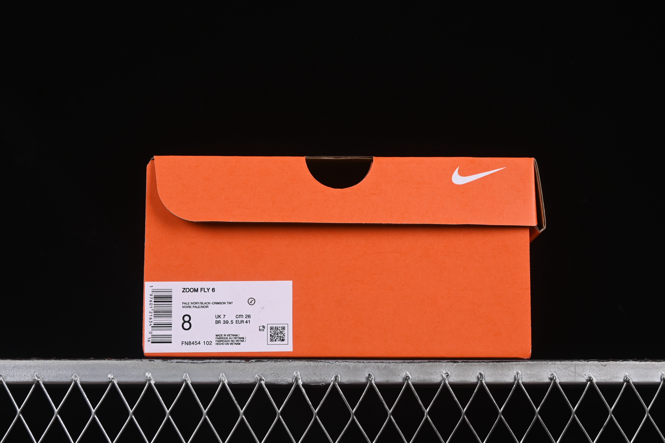💰260纯原
Nike Zoom Fly 6 耐克超弹轻盈跑步鞋 FN8454-102
#鞋款搭载 Flyknit 材料 打造出众弹性 易于穿脱。采用React技术 轻盈耐穿泡绵打造,铸就出众回弹的顺畅迈步体验。结合内置碳纤维板,塑就柔韧灵活的迈步体验。
尺码:36 36.5 37.5 38 38.5 39 40 40.5 41 42 42.5 43 44 44.5 45 AJD4