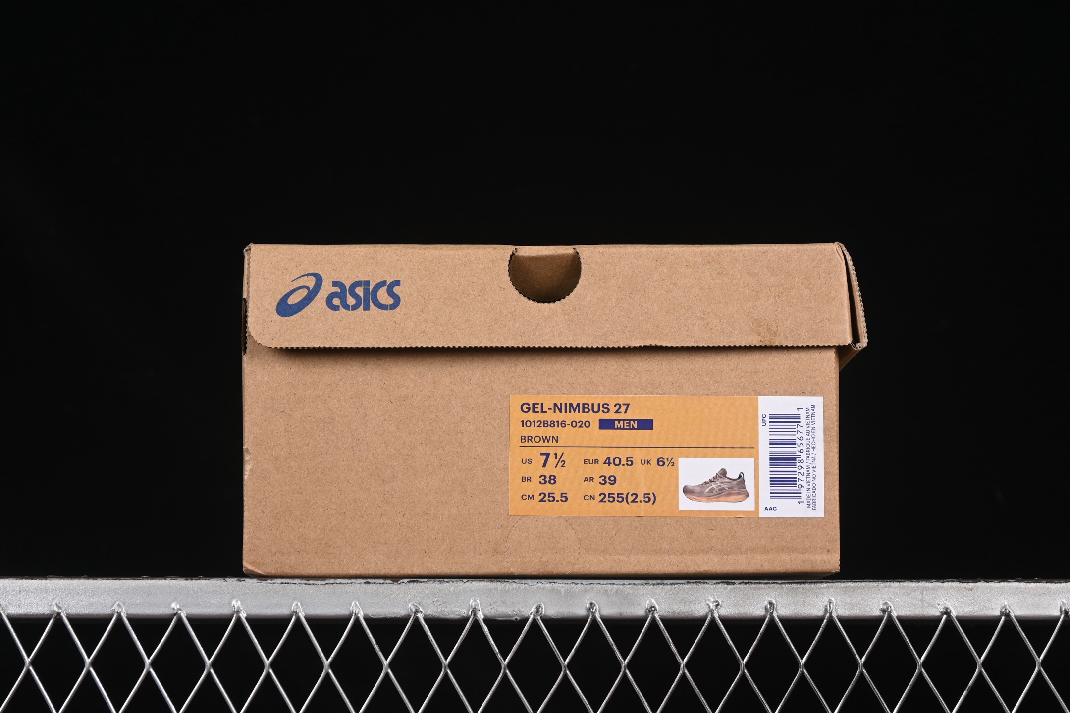 💰240纯原
Asics Gel-Nimbus 27 亚瑟士复古透气休闲鞋缓震男子耐磨跑步鞋 1012B816-020
尺码：36 37 37.5 38 39 39.5 40 40.5 41.5 42 42.5 43.5 44 45 B.D4