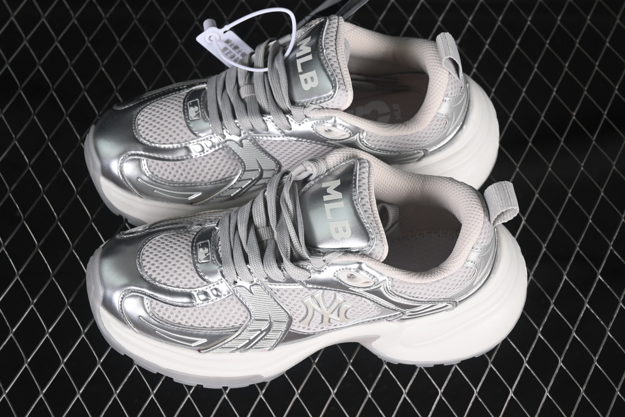 💰240纯原
NY MLB XLG Chunky 纽约洋基队 增高厚底跑步鞋 3ASHW045N50SIS
尺码：35 36 36.5 37.5 38 38.5 39 40 N.C3