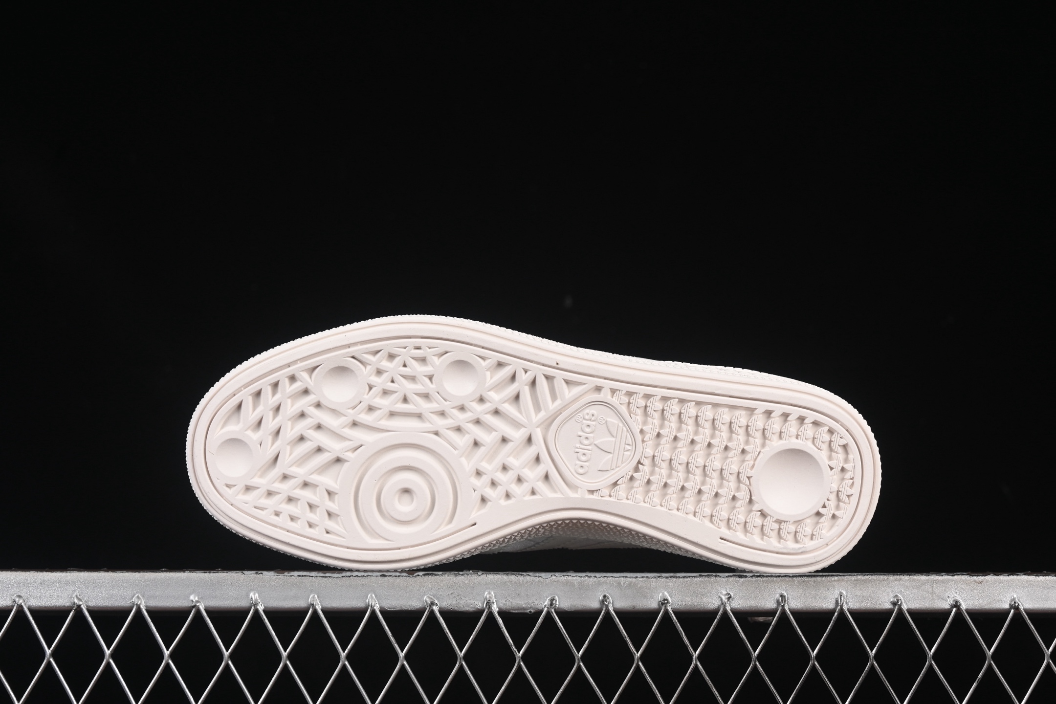 Adidas Handball Spezial KJ0854 阿迪达斯经典款复古休闲板鞋尺码：35 36