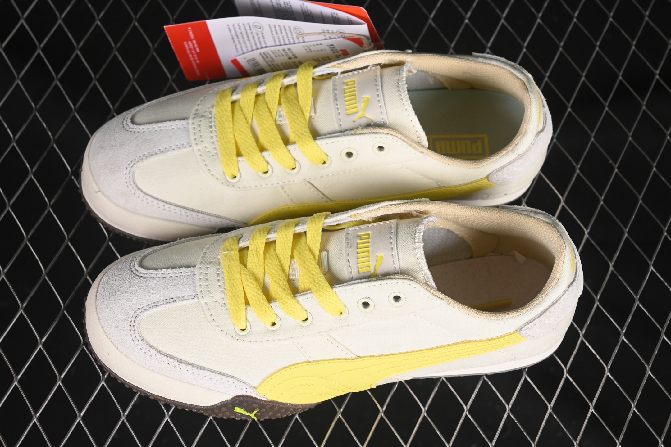 💰190纯原
 Puma Bella UT Canvas 彪马牛津布时尚休闲运动鞋 403492-01
尺码：35 36 37 37.5 38 38.5 39 40 40.5 41 42 42.5 43 44 44.5 45 H.C3