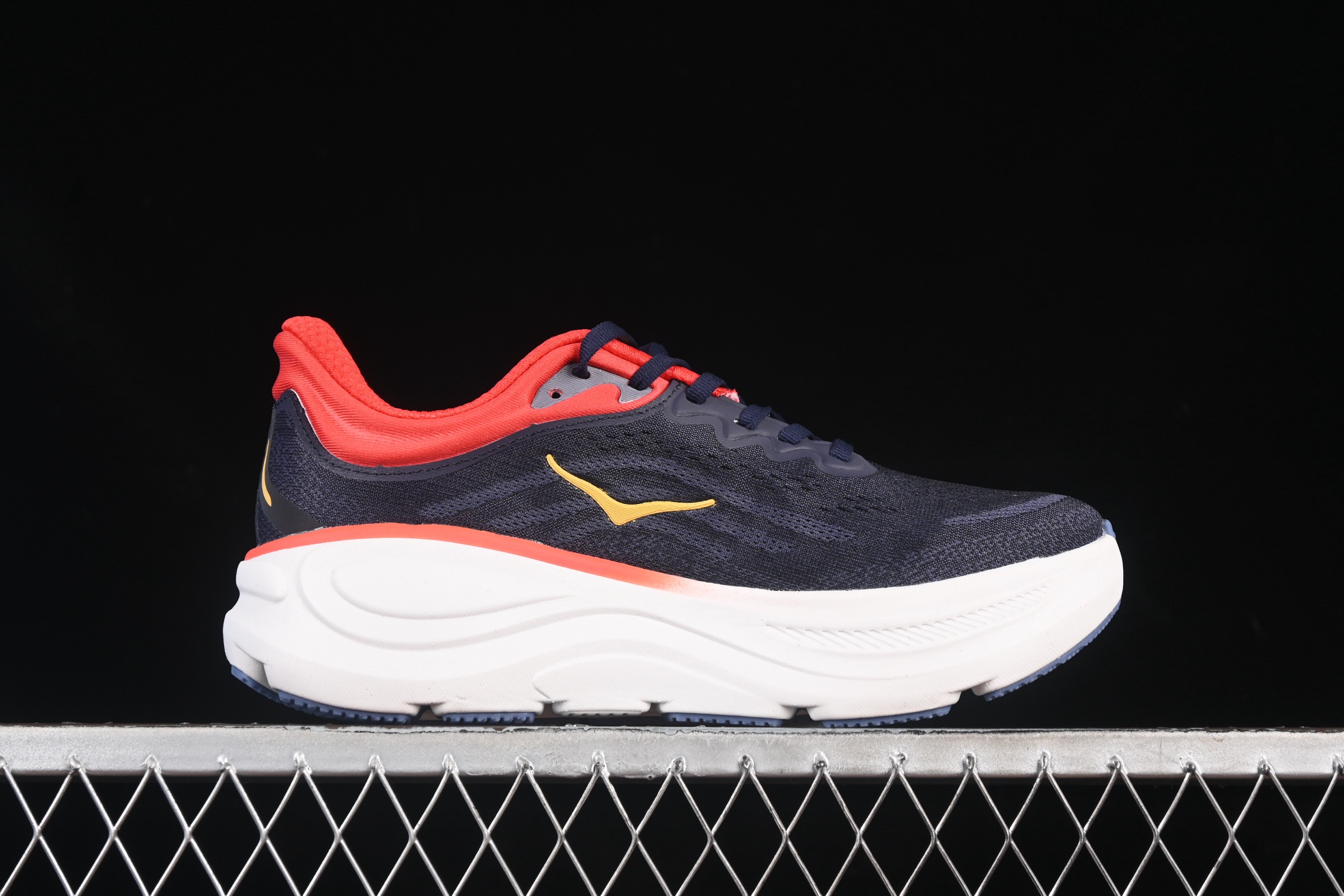 💰220纯原
HOKA ONE ONE Bondi 9 机能缓震跑鞋 1162011 VLD
#鞋面部分采用工程网眼面料,可以确保必要的透气性能。使用了全新的莱卡橡筋,这大大提升了鞋面的硬度,由此增加鞋面的支撑性能。后掌33mm、前掌29mm的超厚Soft EVA中底,比传统的EVA材料还要柔软30%
尺码:36 37 38 39 40 40.5 41 42 42.5 43 44 44.5 45 G.D4