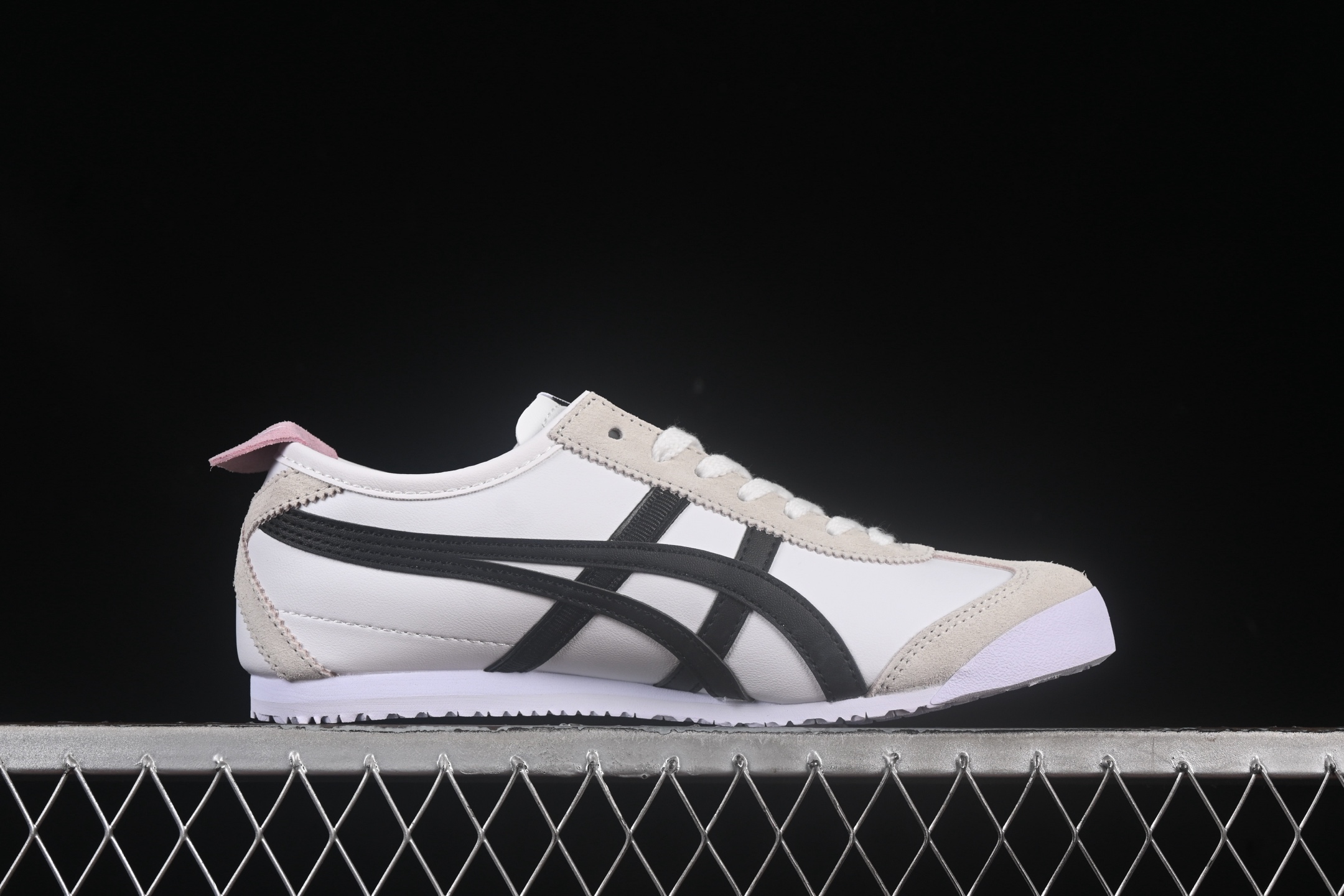 💰150真标💰180公司级💰220纯原
OnitsukaTiger/鬼塚虎 Mexico 66 皮面低邦休闲跑步鞋 1183C380-100
尺码:36 37 37.5 38 39 39.5 40.5 41.5 42 42.5 43.5 44 44.5 45 K.C3