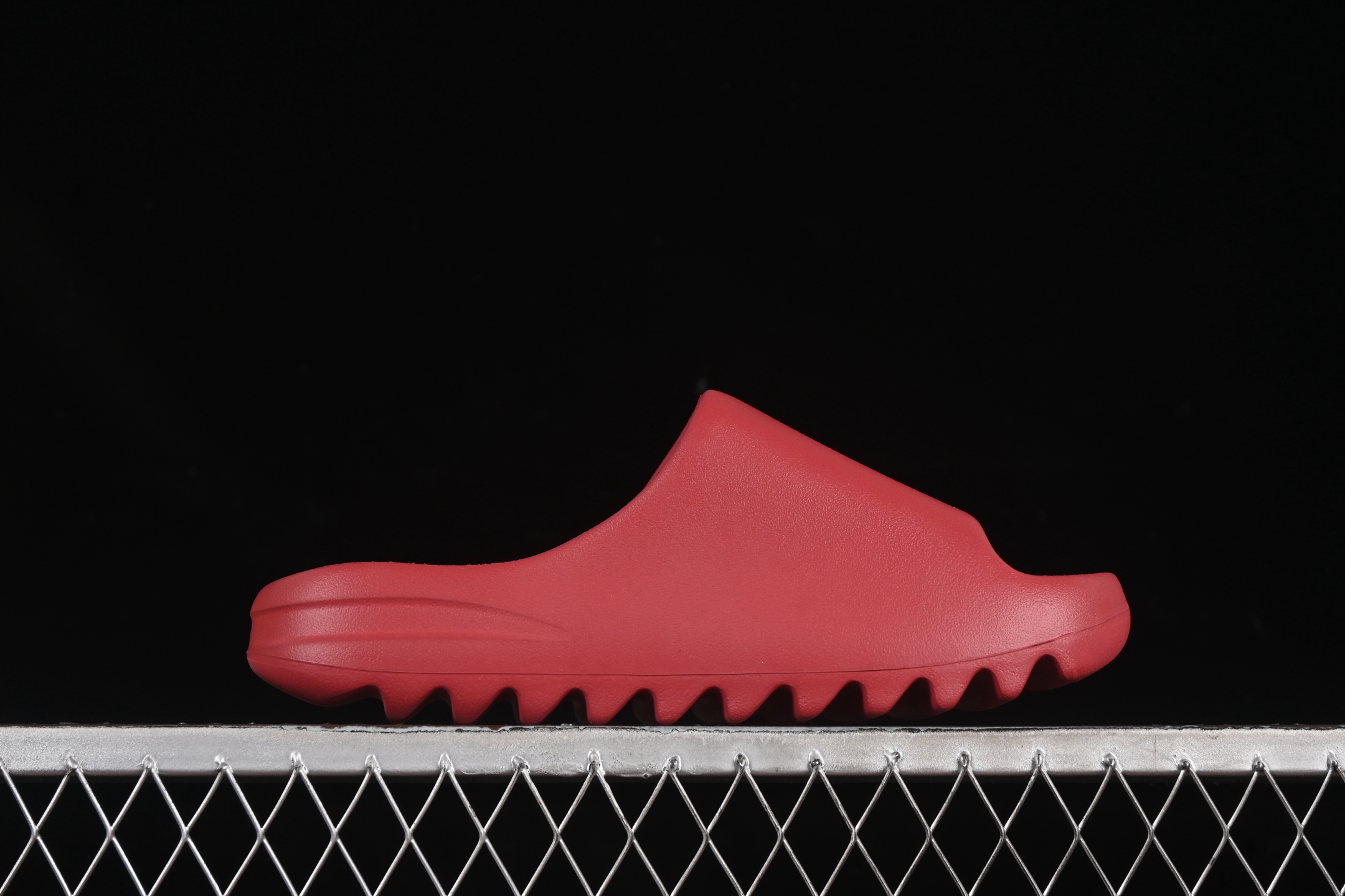 Kanye West x Yeezy Slide ID5988 侃爷再度联乘 椰子拖鞋
#公司级品质