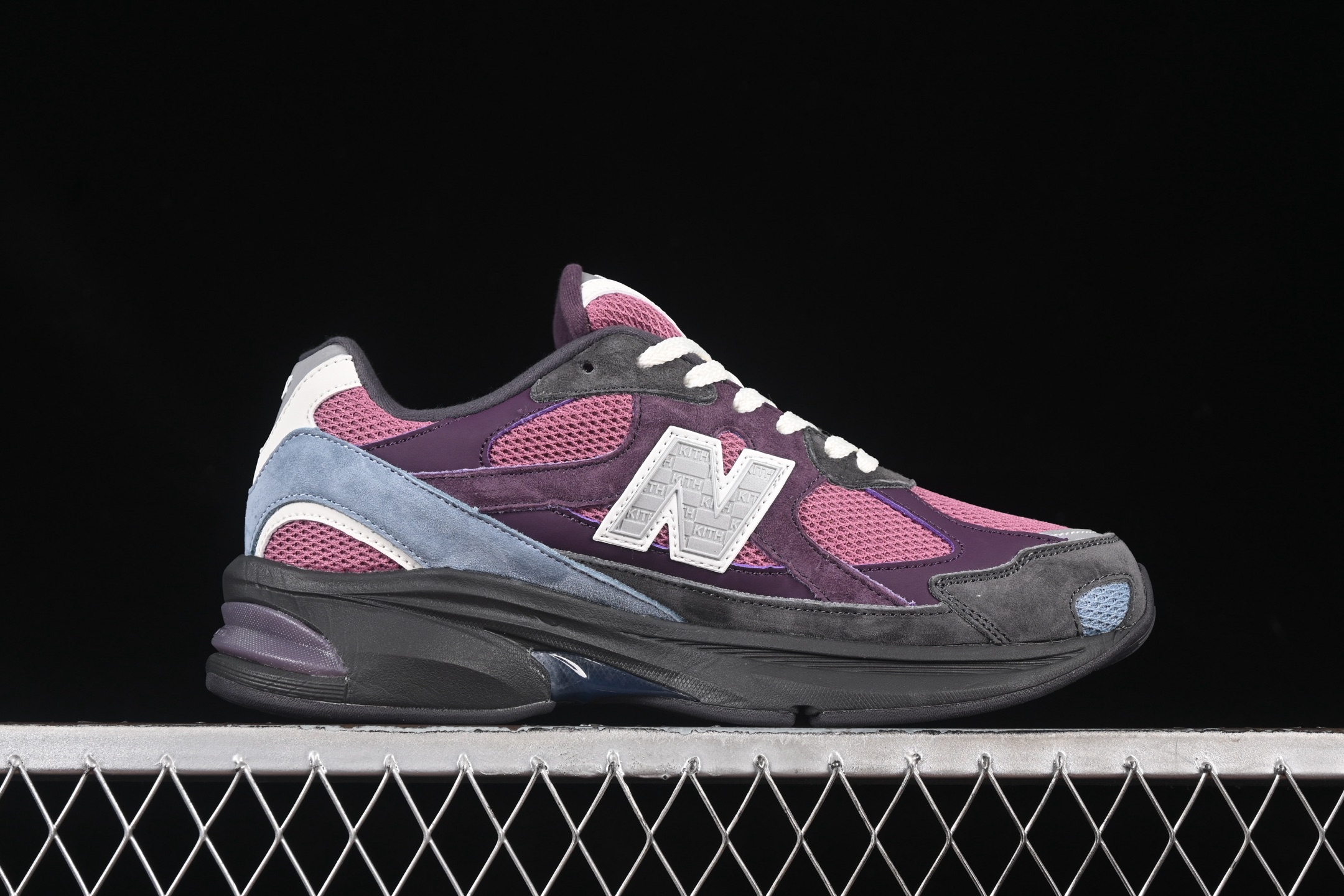 💰260纯原
New Balance 2010系列 复古休闲跑步鞋 M2010ANB
#鞋面的柔软麂皮搭配尼龙网布,特别透气而且还复古感,不管是搭配牛仔裤还工装裤都是百搭!
尺码:36 37 37.5 38 38.5 39 40 40.5 41 42 42.5 43 44 44.5 45 46.5 3.D4
