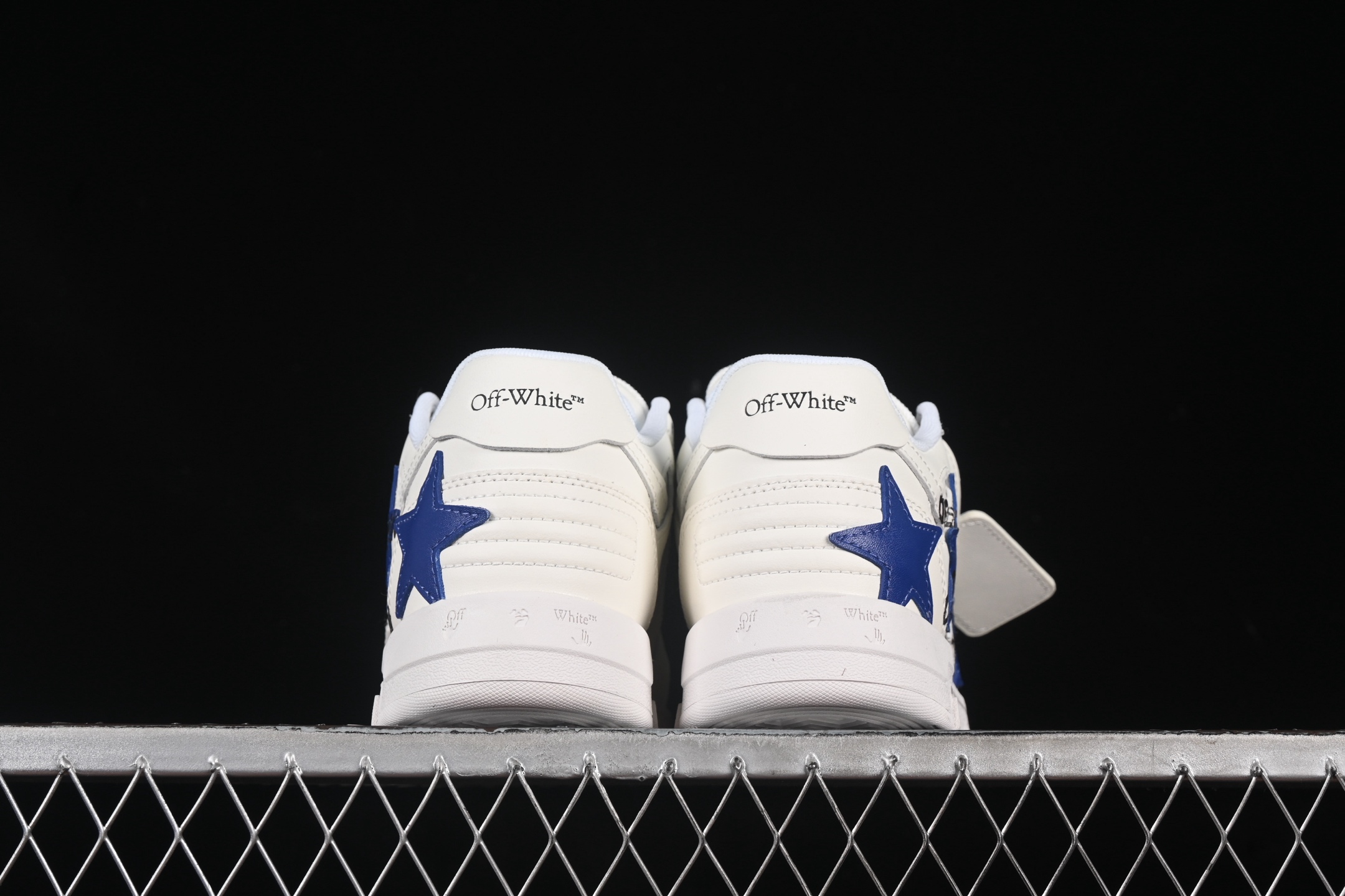 💰380纯原
 Off-White Out Of Office 低帮时尚板鞋 白蓝星
尺码：36 37 38 39 40 41 42 43 44 45 46 47 AJD4