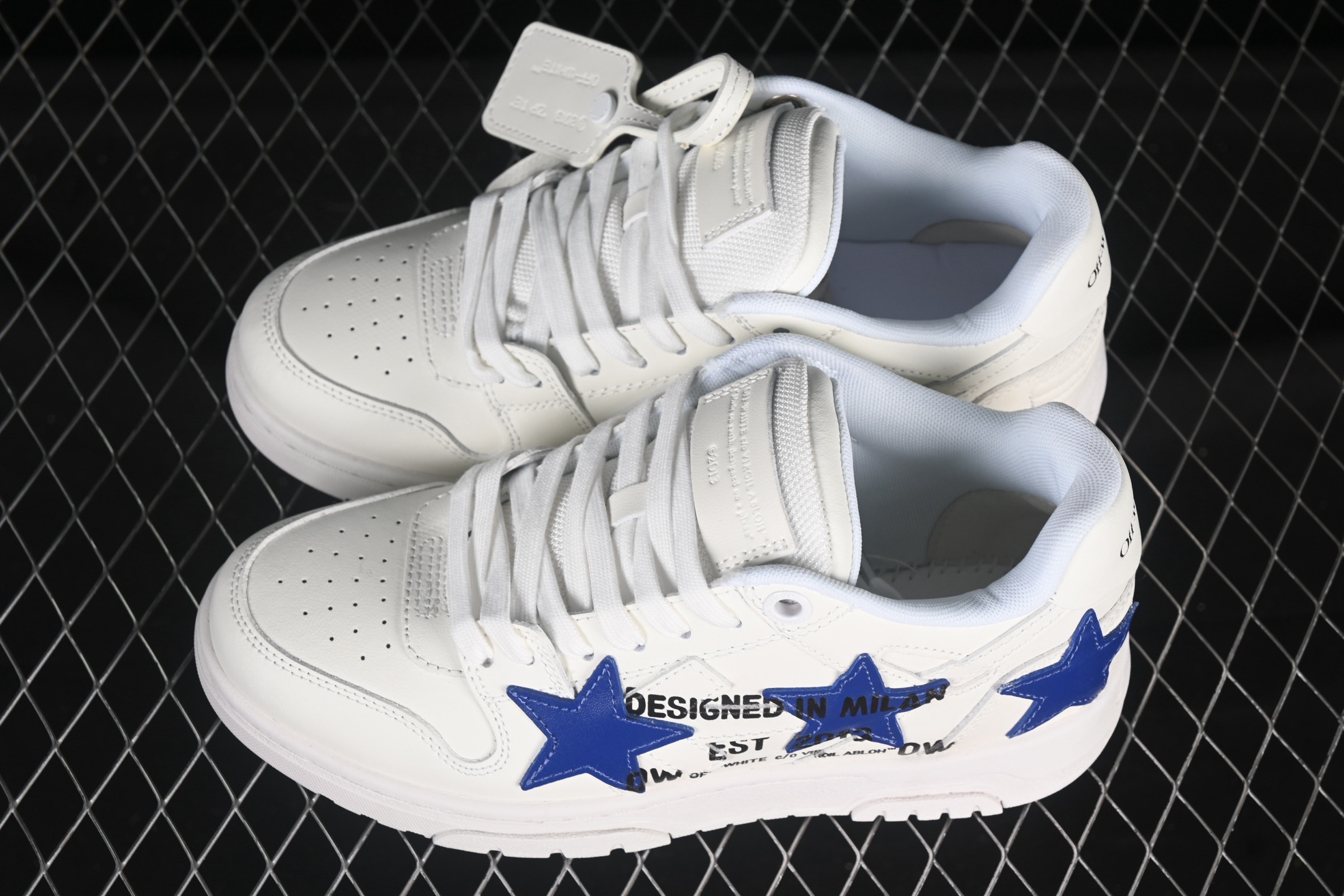 💰380纯原
 Off-White Out Of Office 低帮时尚板鞋 白蓝星
尺码：36 37 38 39 40 41 42 43 44 45 46 47 AJD4