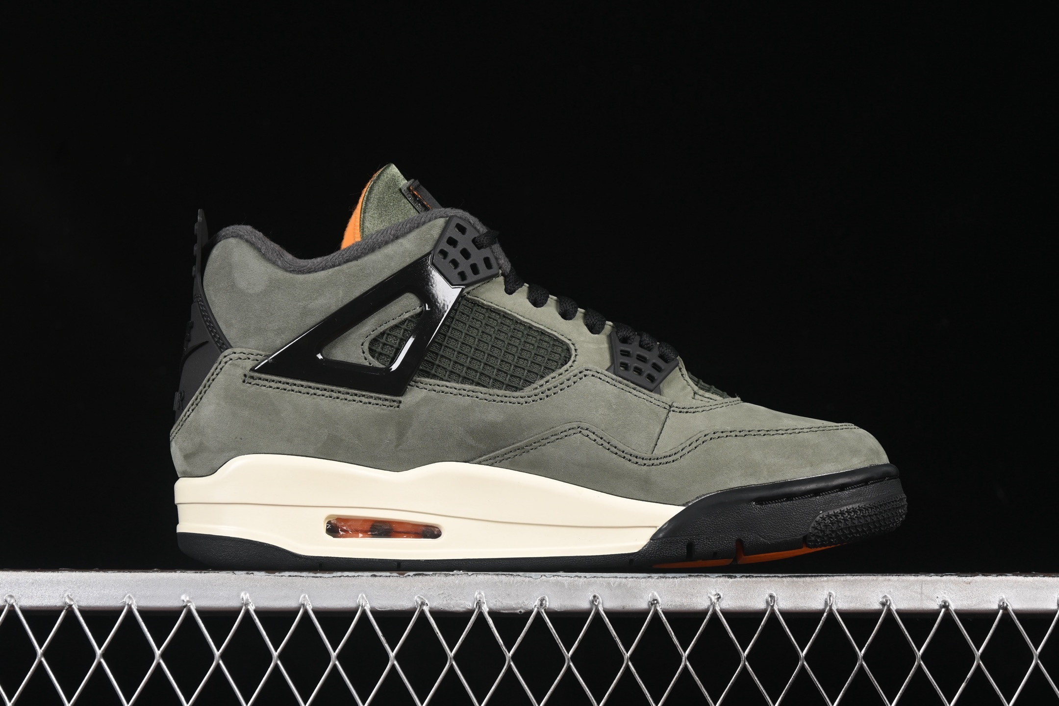 外贸版 Undefeated x Air Jordan 4 OG AJ4 乔4橄榄绿麂皮 IB1519