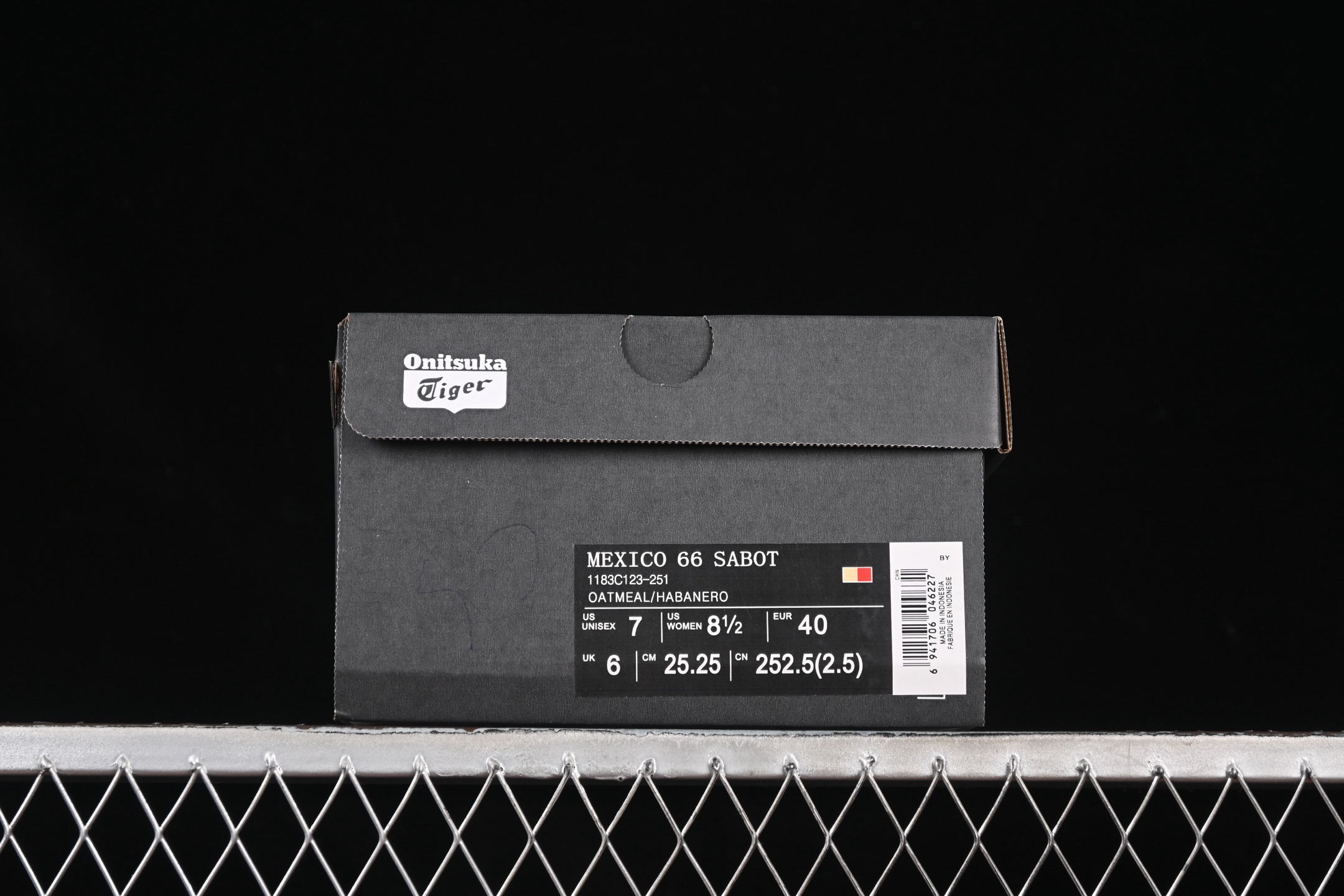 💰180纯原
OnitsukaTiger/鬼塚虎 Mexico 66 Sabot 网面透气一脚蹬半拖 1183C123-251
尺码:35 36 37 37.5 38 39 39.5 40.5 41.5 42 42.5 43.5 44 45 CSC3