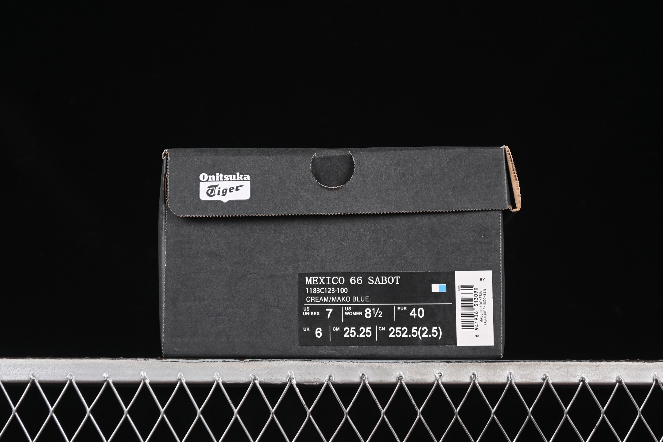 💰180纯原
OnitsukaTiger/鬼塚虎 Mexico 66 Sabot 网面透气一脚蹬半拖 1183C123-100
尺码:35 36 37 37.5 38 39 39.5 40.5 41.5 42 42.5 43.5 44 45 CSC3