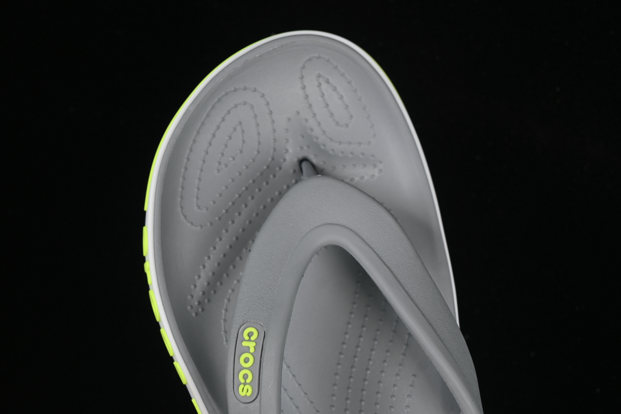 💰120纯原
Crocs Classic Clog 巴亚系列围条经典夏日沙滩室内外穿搭休闲涉水夹脚人字拖鞋
尺码：M7（39-40）M8（41-42）M9（42-43）M10（43-44）M11（45-46）B.D4