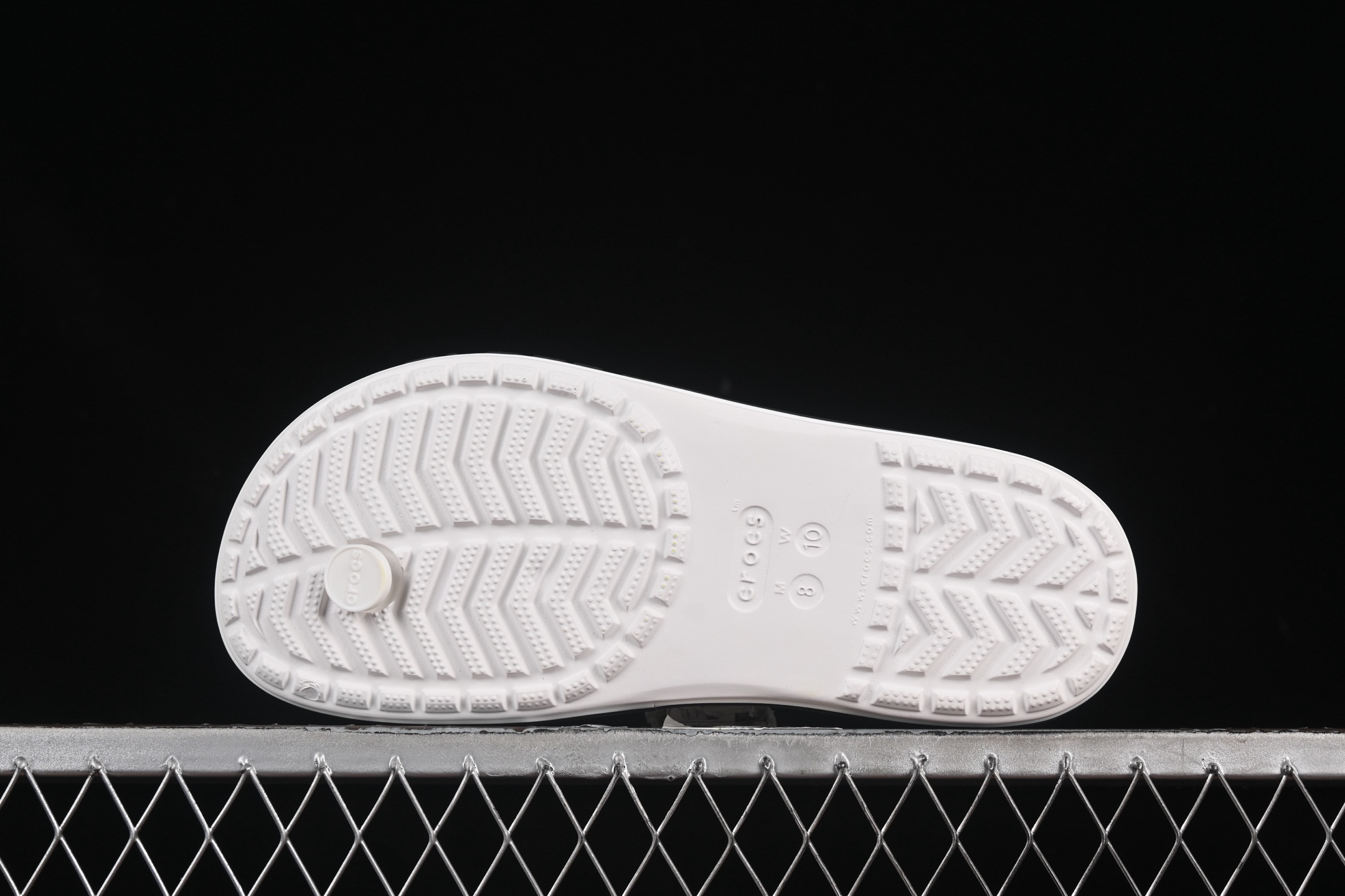 💰120纯原
 Crocs Classic Clog 巴亚系列围条经典夏日沙滩室内外穿搭休闲涉水夹脚人字拖鞋
尺码：M7（39-40）M8（41-42）M9（42-43）M10（43-44）M11（45-46）B.D4