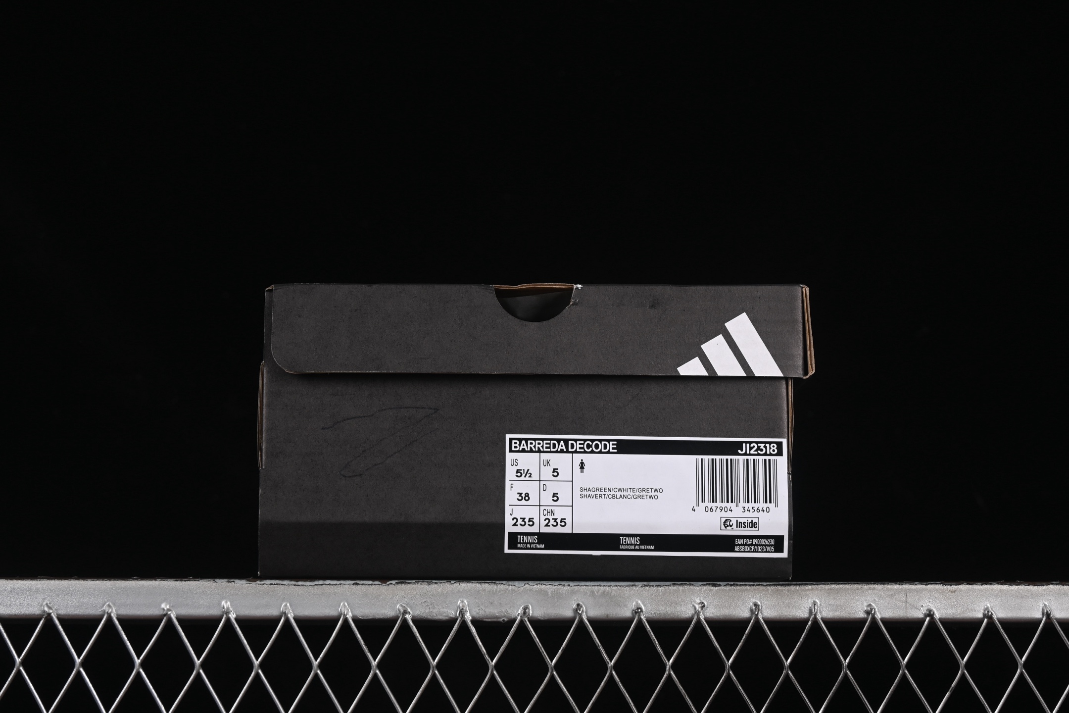 💰220纯原
Adidas Barreda Decode JI2318 阿迪舒适减震低帮休闲板鞋
尺码：36 36.5 37.5 38 38.5 39 40 40.5 41 42 42.5 43 44 44.5 45 N.C3