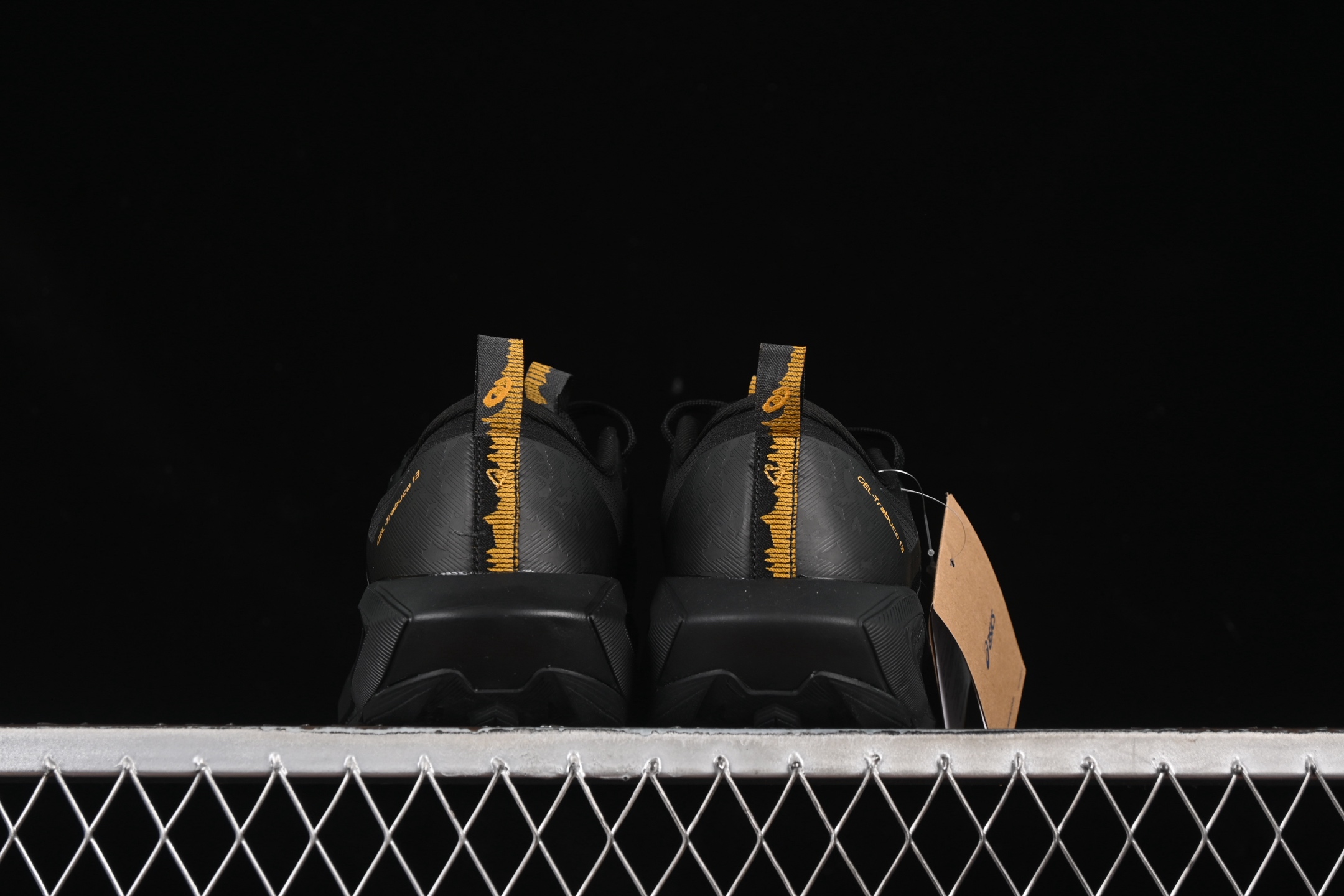 💰240纯原
Asics Gel-Trabuco 13 亚瑟士复古透气休闲鞋缓震男子耐磨跑步鞋 1011B973-001
#鞋面采用无缝线鞋面,贴合脚型,穿着舒适;中底360°环绕式GL,提供良好的缓冲性能;
尺码:36 37 37.5 38 39 39.5 40 40.5 41.5 42 42.5 43.5 44 45 AJD4