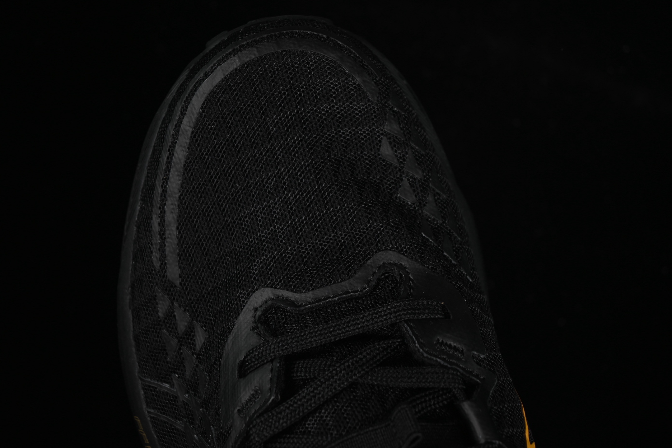 💰240纯原
Asics Gel-Trabuco 13 亚瑟士复古透气休闲鞋缓震男子耐磨跑步鞋 1011B973-001
#鞋面采用无缝线鞋面,贴合脚型,穿着舒适;中底360°环绕式GL,提供良好的缓冲性能;
尺码:36 37 37.5 38 39 39.5 40 40.5 41.5 42 42.5 43.5 44 45 AJD4