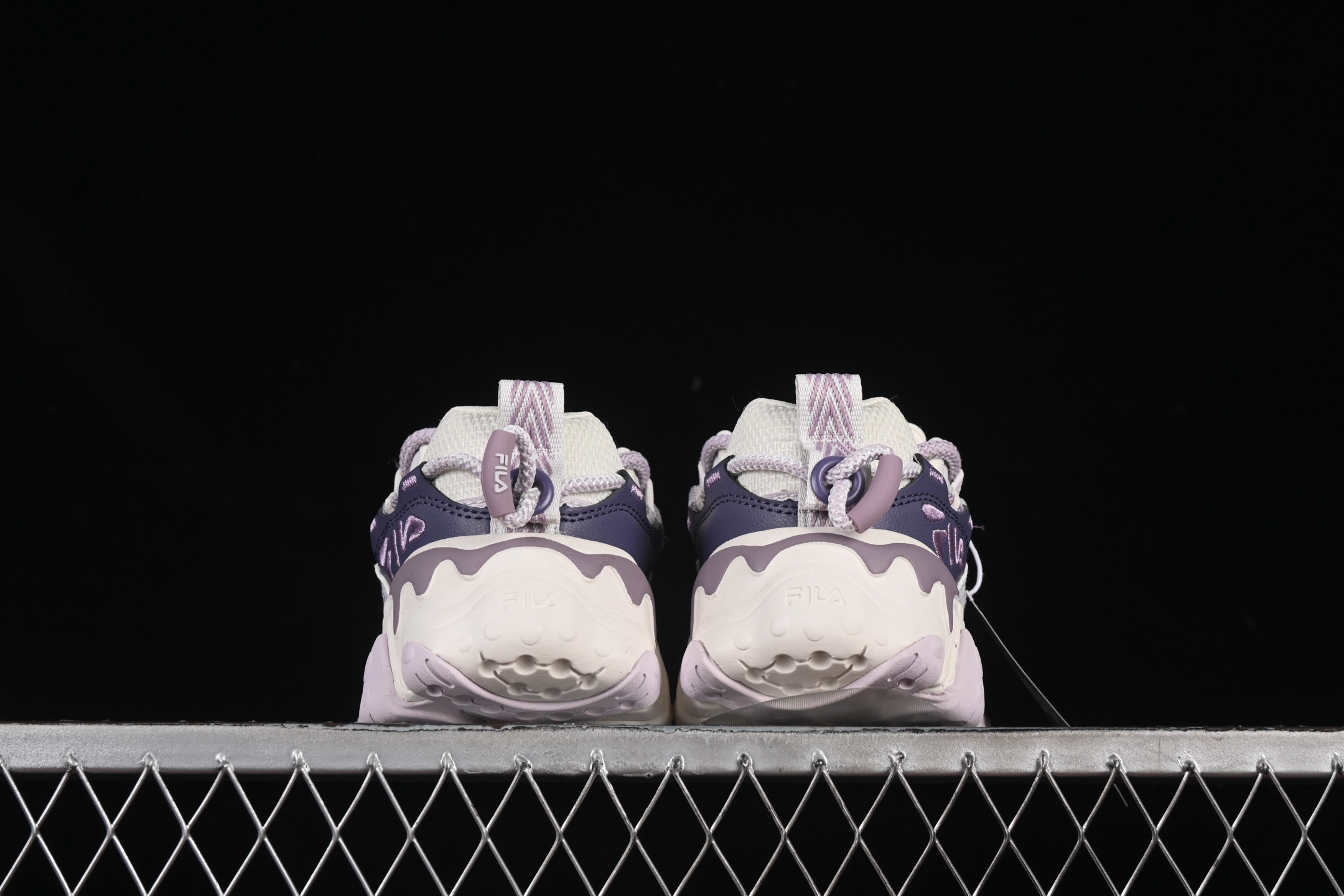💰220纯原
 Fila Heritage Fluid 猫爪5.0 斐乐绑带复古老爹鞋 F12W432101AGO
尺码：35.5 36 36.5 37.5 38 38.5 39 40 D.C3
