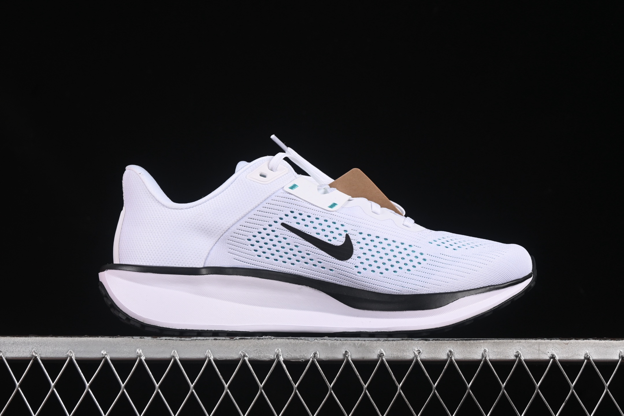 💰220纯原
 Nike Quest 6 耐克极致系列减震轻便跑鞋 FD6033-105
尺码：39 40 40.5 41 42 42.5 43 44 44.5 45 AJC3