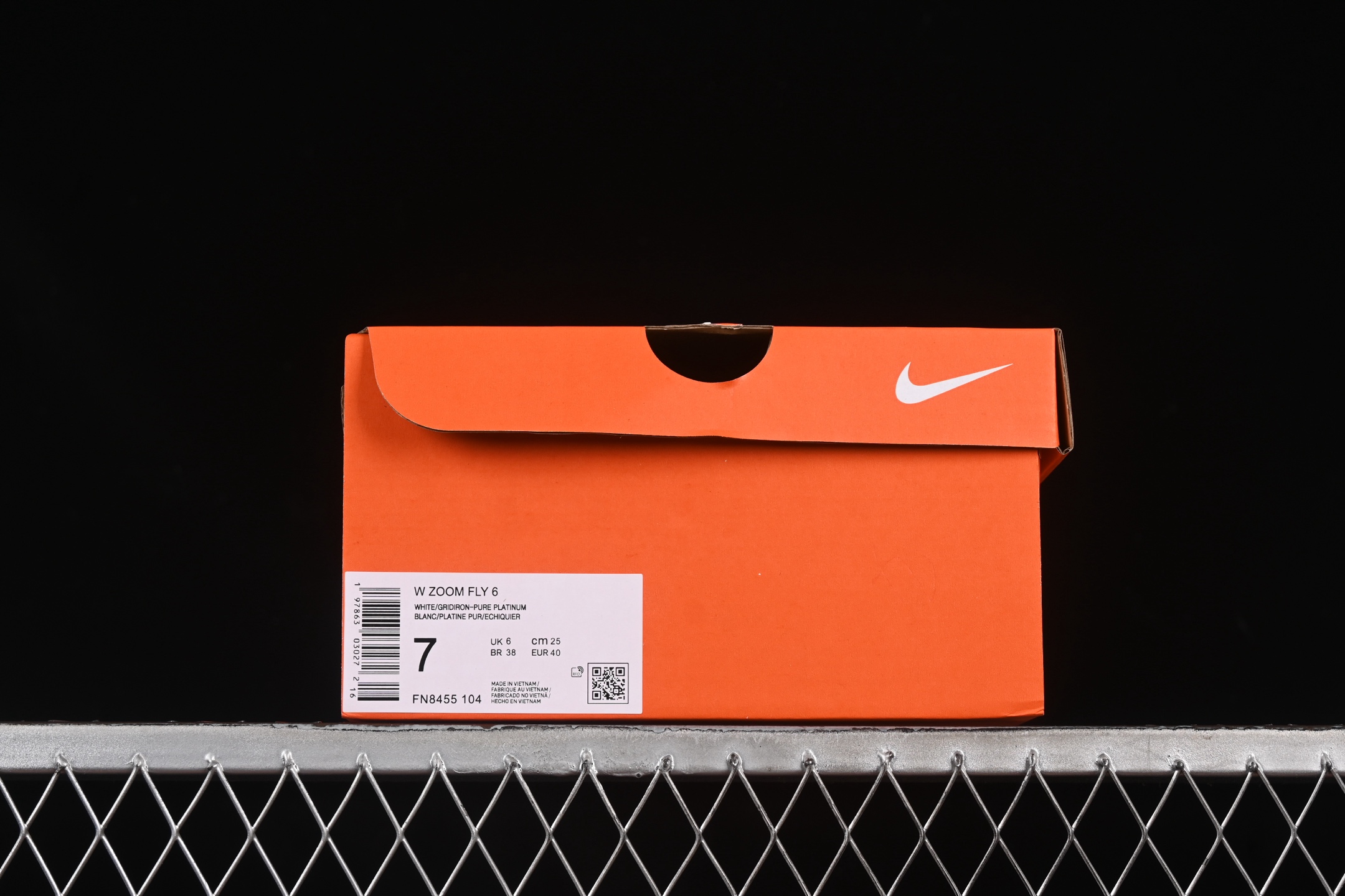 💰220纯原
Nike Zoom Fly 6 耐克超弹轻盈跑步鞋 FN8455-104
#鞋款搭载 Flyknit 材料 打造出众弹性 易于穿脱。采用React技术 轻盈耐穿泡绵打造,铸就出众回弹的顺畅迈步体验。结合内置碳纤维板,塑就柔韧灵活的迈步体验。
尺码:36 36.5 37.5 38 38.5 39 40 40.5 41 42 42.5 43 44 44.5 45 7+D4