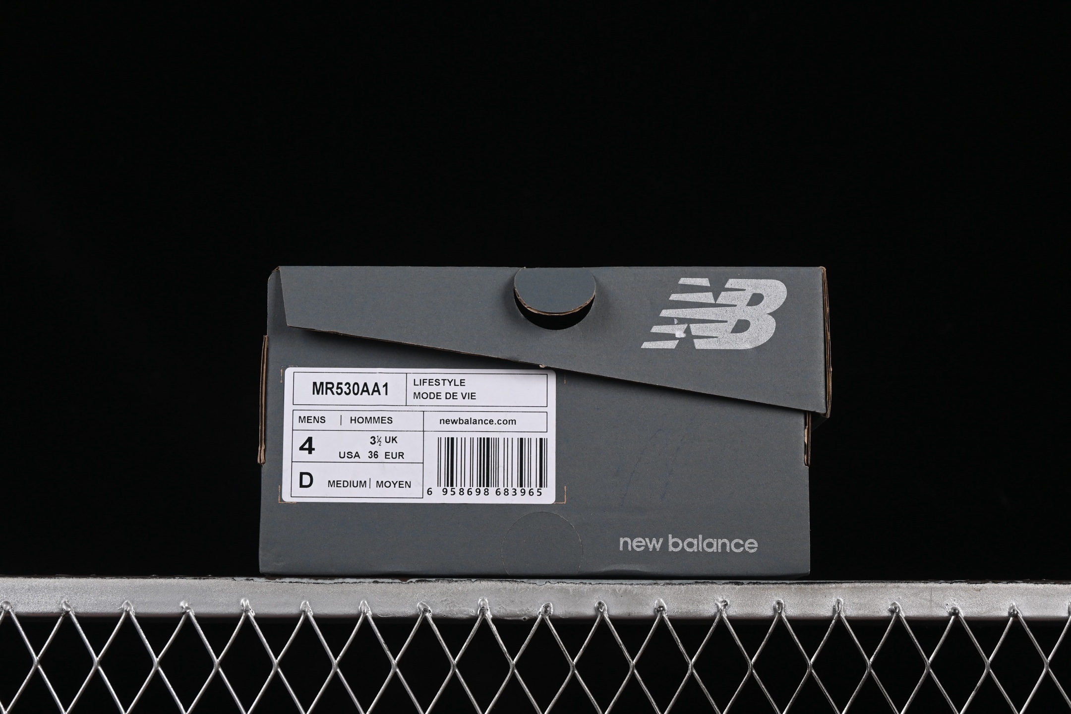 💰260纯原
 New Balance NB530系列复古休闲慢跑鞋 MR530AA1
尺码：36 37 37.5 38 38.5 39.5 40 40.5 41.5 42 42.5 43 44 44.5 45 N.C3