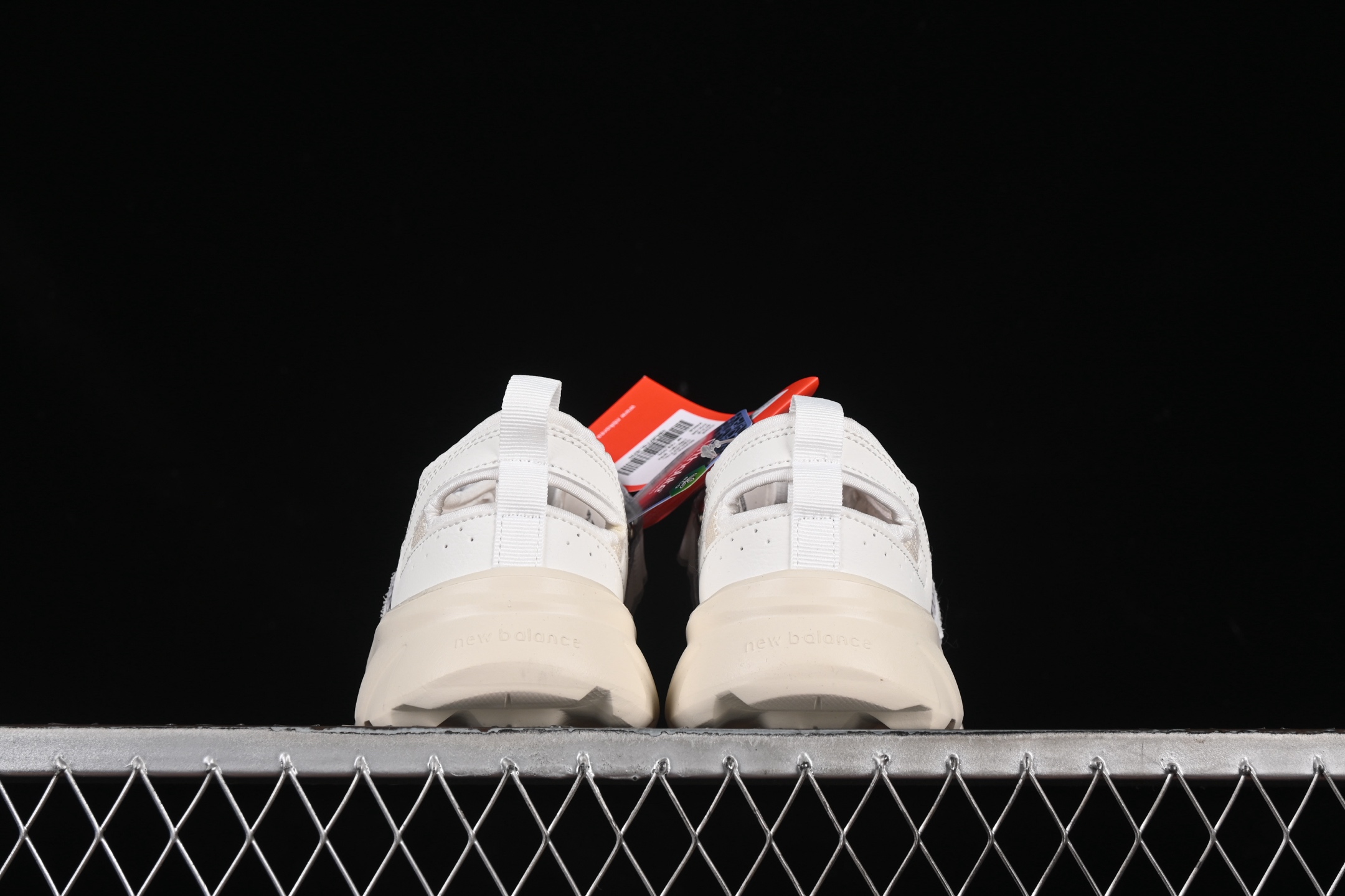 💰220纯原
New Balance Breeze 新百伦玛丽珍低帮生活休闲鞋 SD2202WH
尺码：220（35-36）230（36.5-37.5）240（38-38.5）250（39-40）N.C3