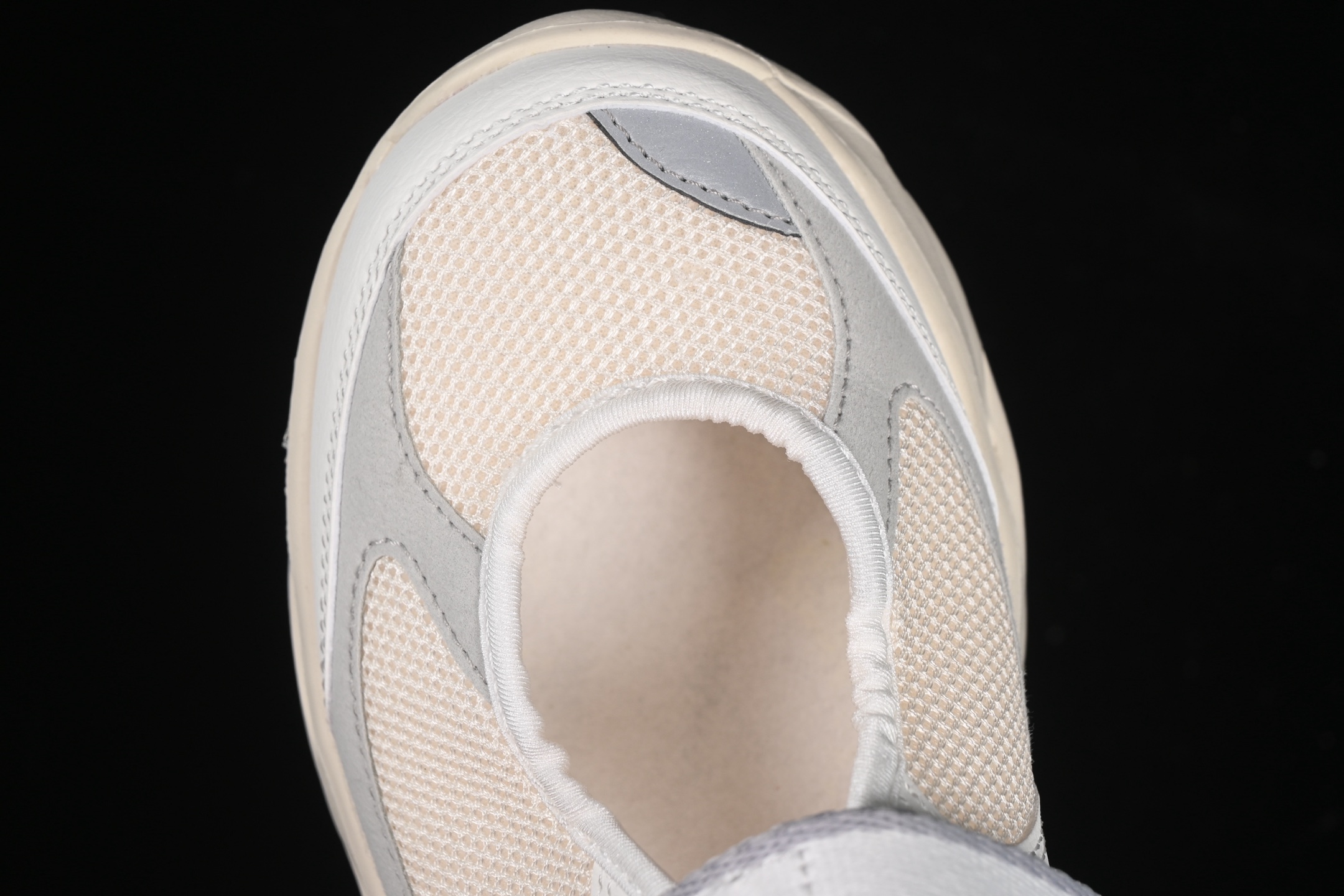 💰220纯原
New Balance Breeze 新百伦玛丽珍低帮生活休闲鞋 SD2202WH
尺码：220（35-36）230（36.5-37.5）240（38-38.5）250（39-40）N.C3