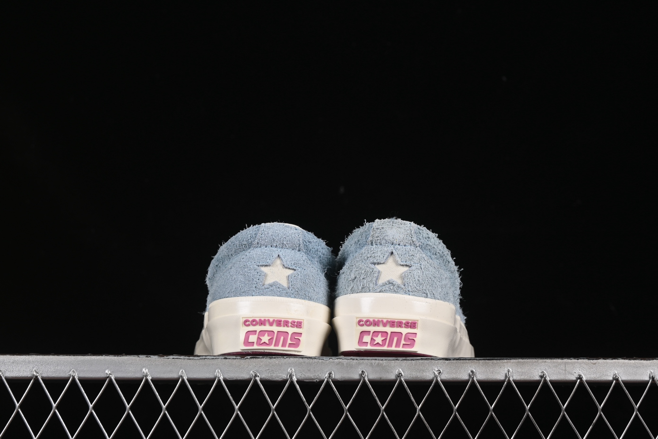 💰170纯原
Golf Le Fleur x Converse One Star Pro "Forget Me Not" 联名款 匡威舒适时尚低帮休闲板鞋 A11640C
尺码：35 36 36.5 37 37.5 38 39 39.5 40 41 41.5 42 42.5 43 44 M.C3