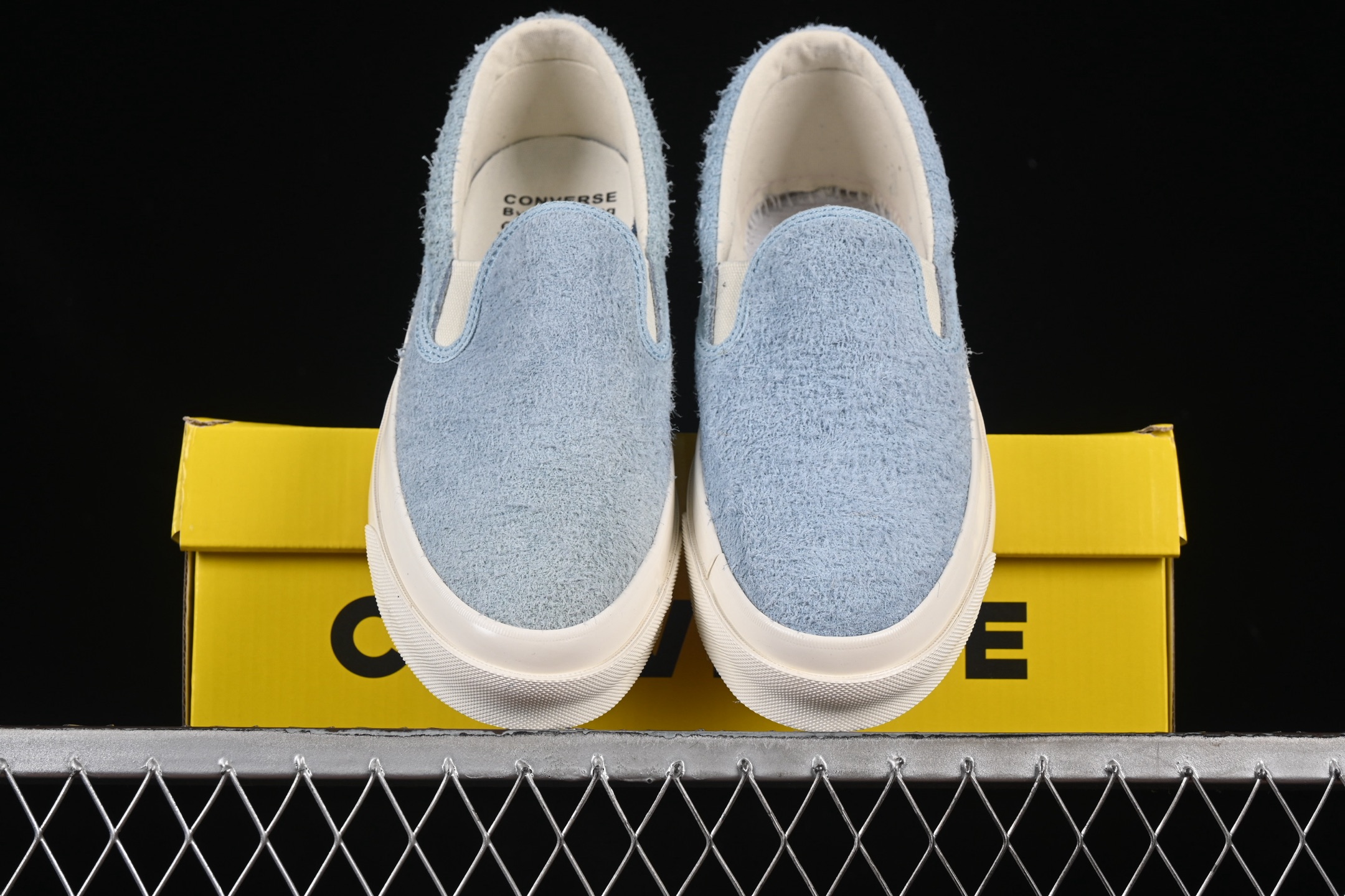 💰170纯原
Golf Le Fleur x Converse One Star Pro "Forget Me Not" 联名款 匡威舒适时尚低帮休闲板鞋 A11640C
尺码：35 36 36.5 37 37.5 38 39 39.5 40 41 41.5 42 42.5 43 44 M.C3