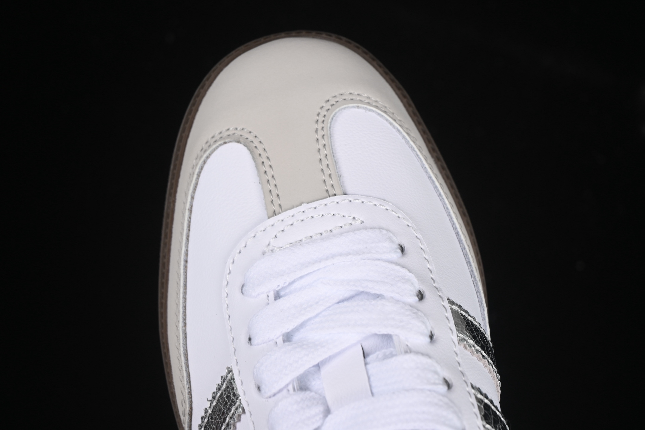 Adidas Samba OG JI2725 阿迪三叶草休闲板鞋尺码：35 36 36.5 37 38 